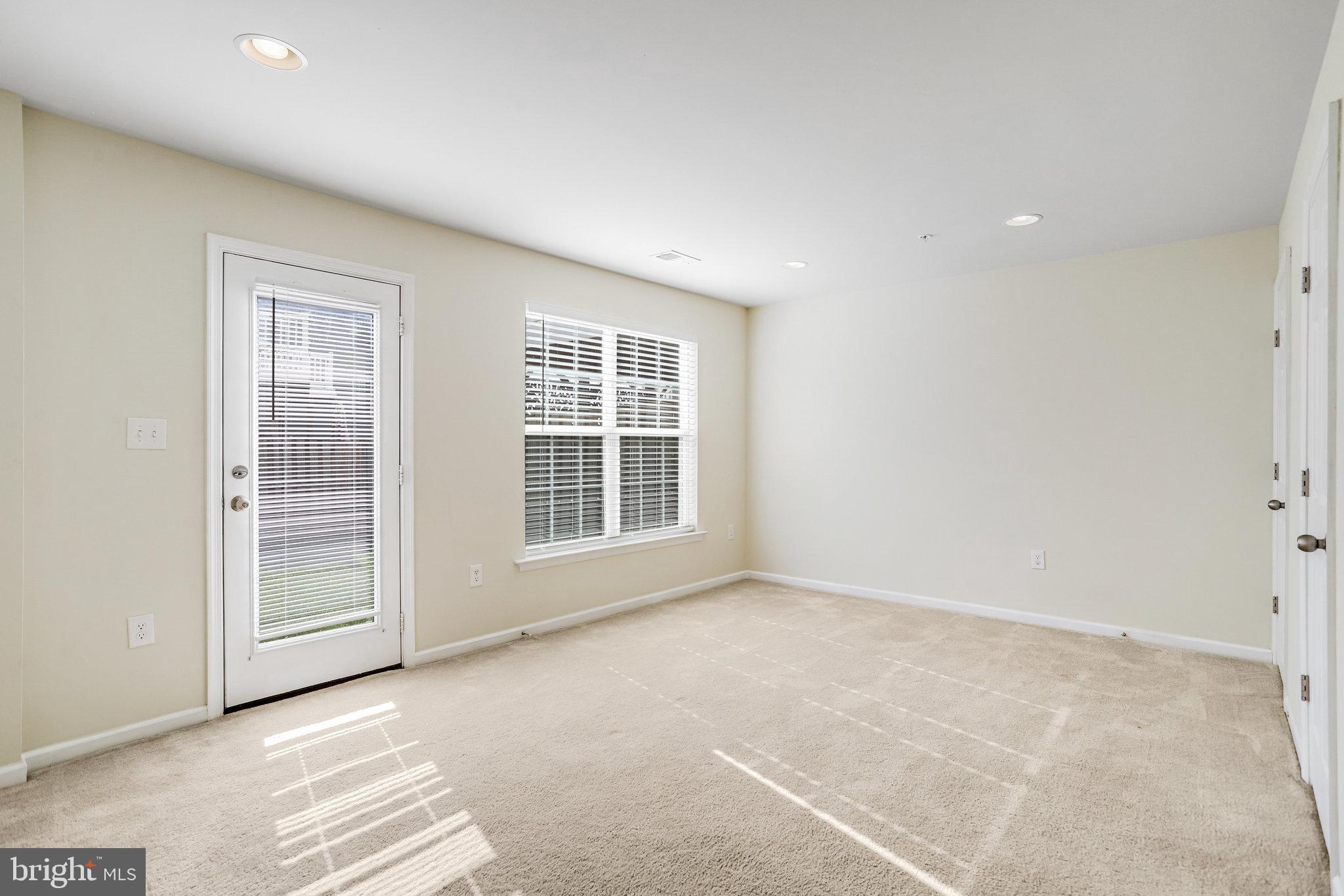 JEFFERSON PLACE - Residential