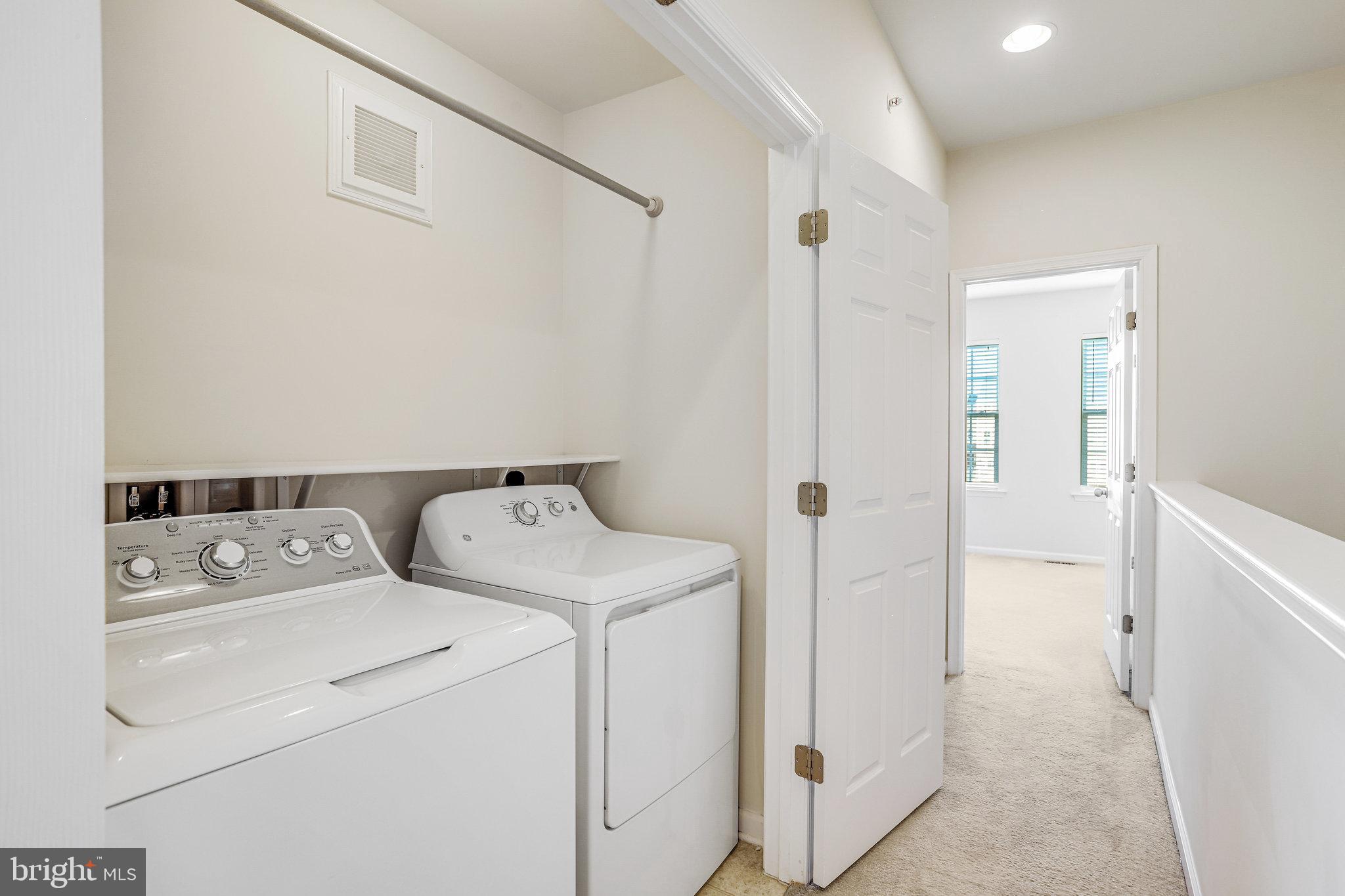 JEFFERSON PLACE - Residential