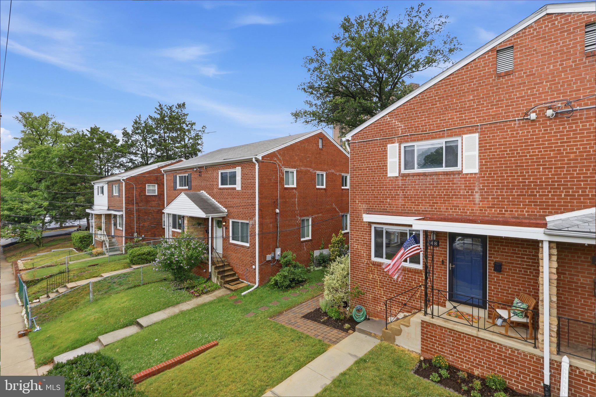 48 W TAYLOR RUN PARKWAY
