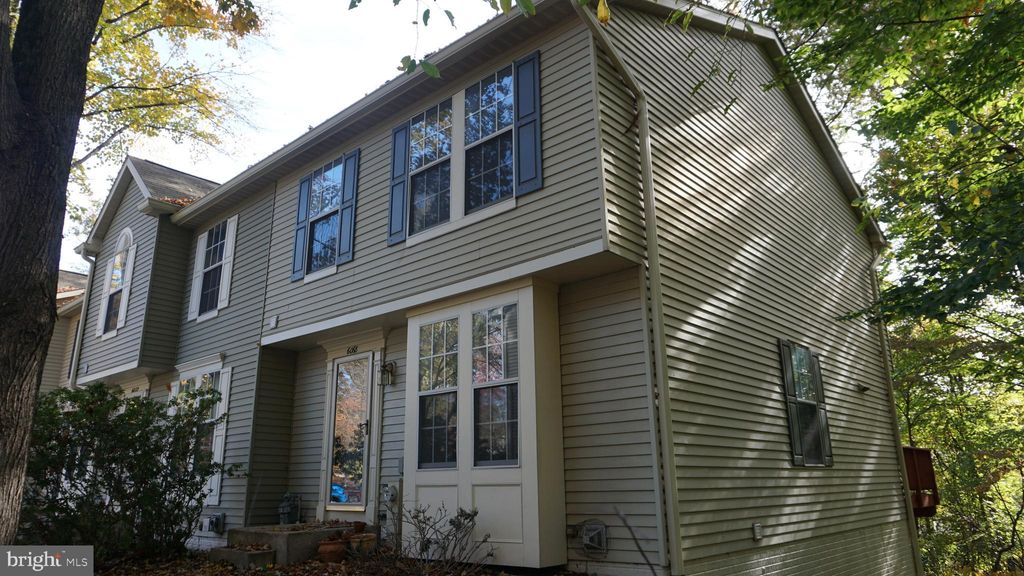 Photo of 6068 Laurel Wreath Way #18, COLUMBIA, MD 21044 (MLS # MDHW2061278)