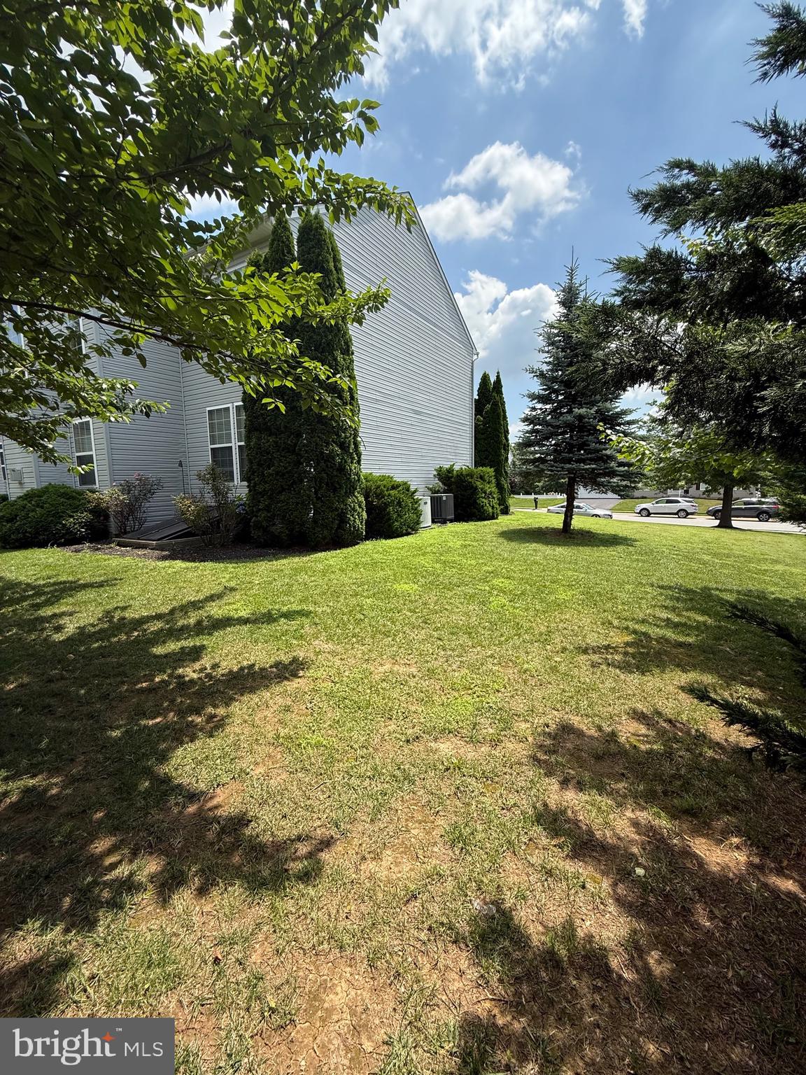 MANCHESTER FARMS - Residential