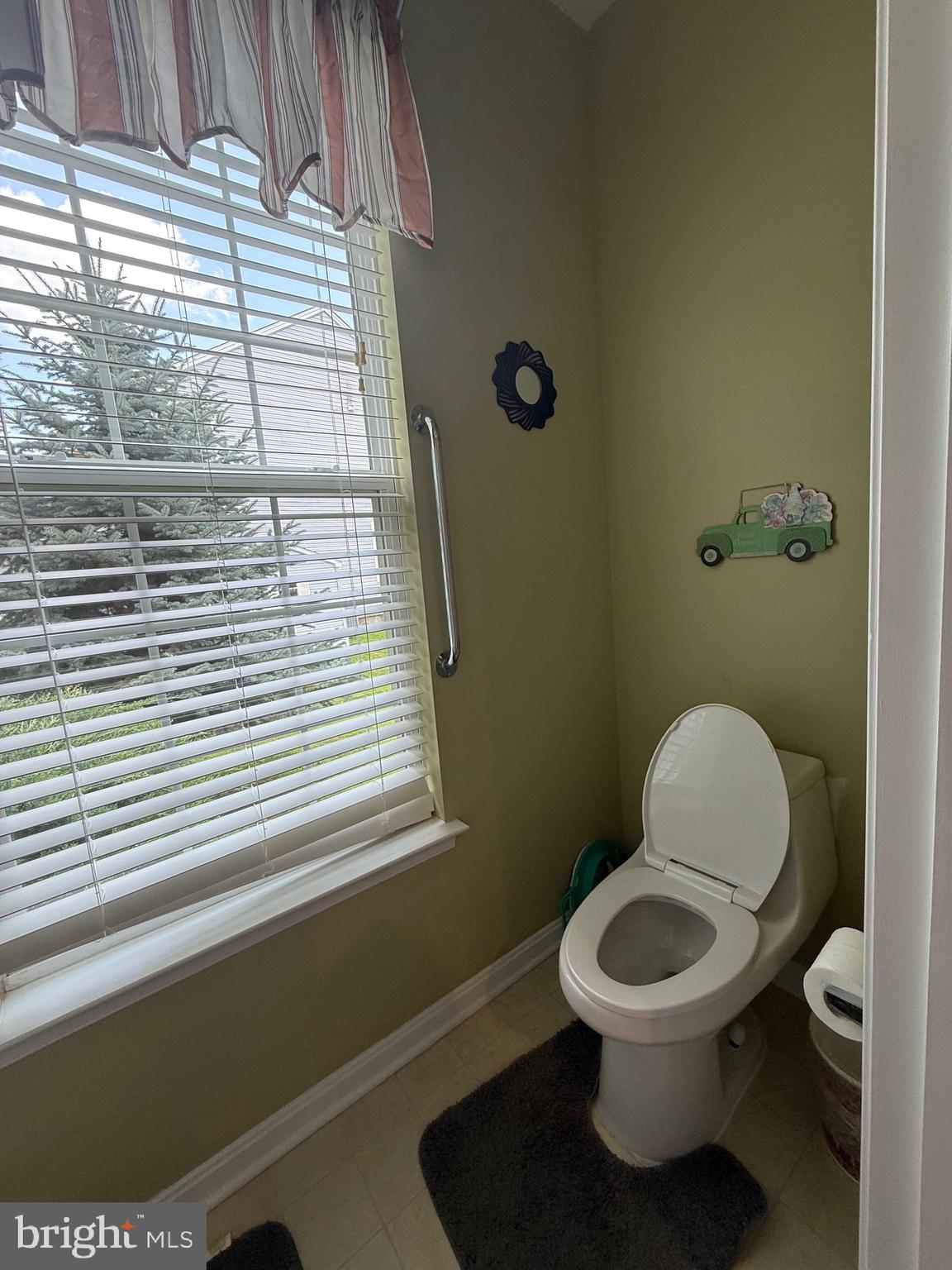 MANCHESTER FARMS - Residential