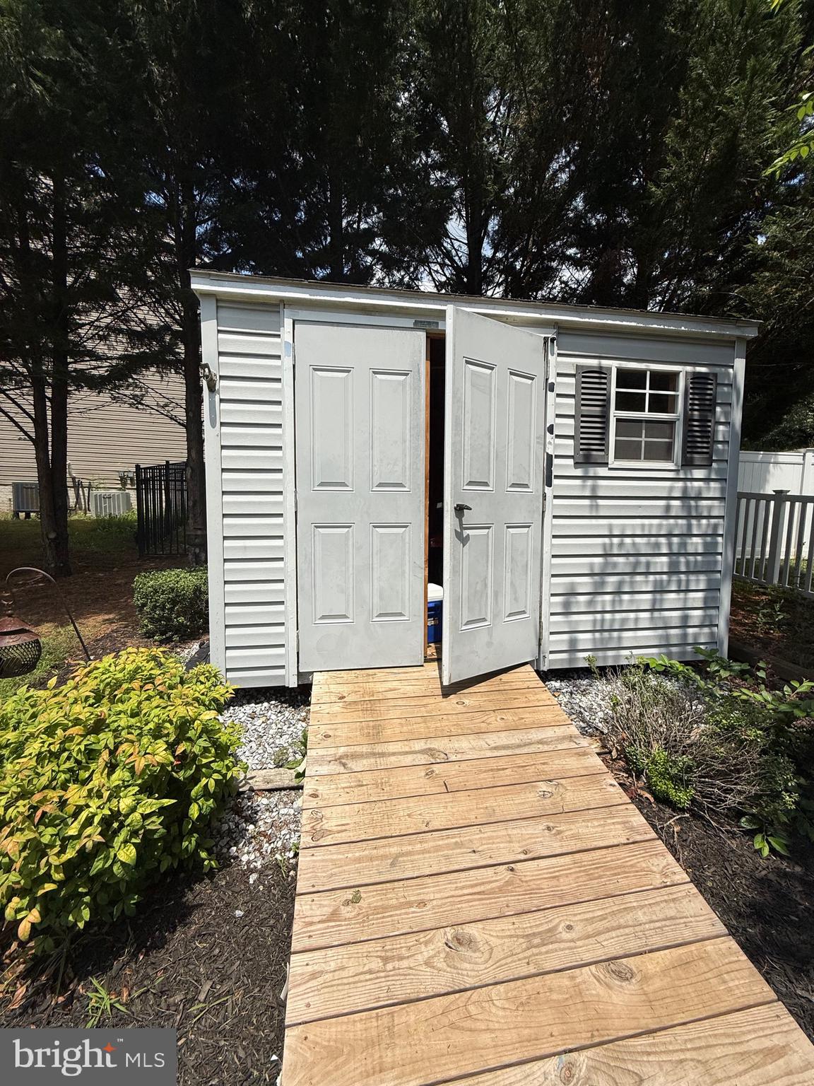 MANCHESTER FARMS - Residential