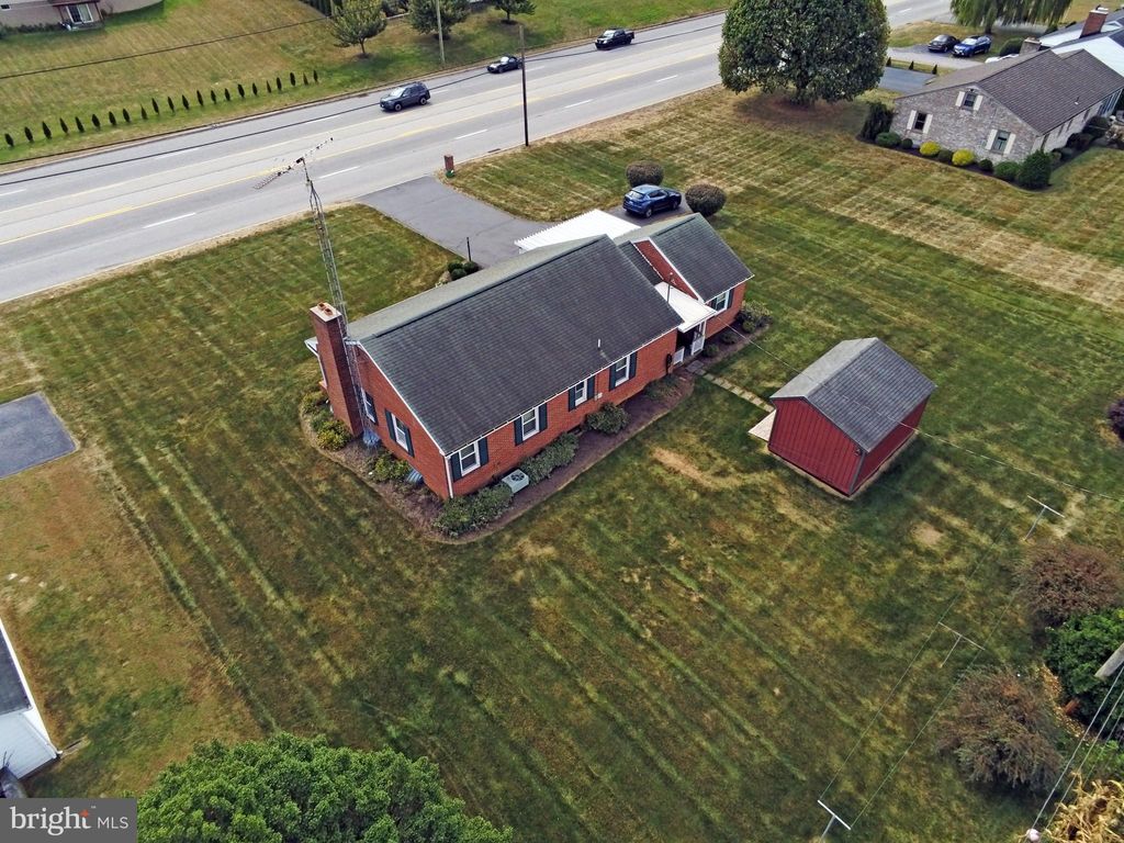 Photo of 1901 Lincoln Way E, CHAMBERSBURG, PA 17202 (MLS # PAFL2030086)