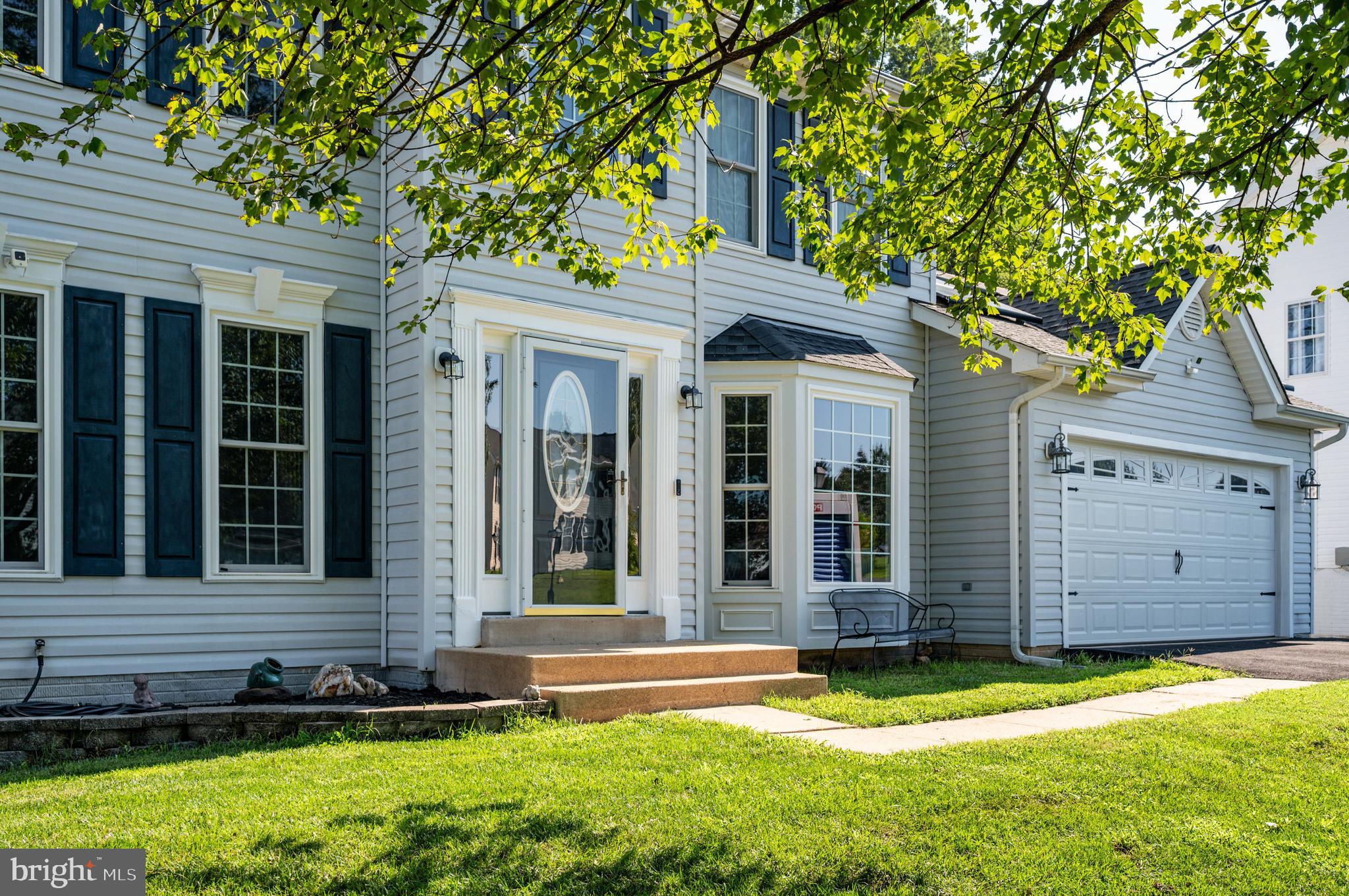 10 GRACE COURT