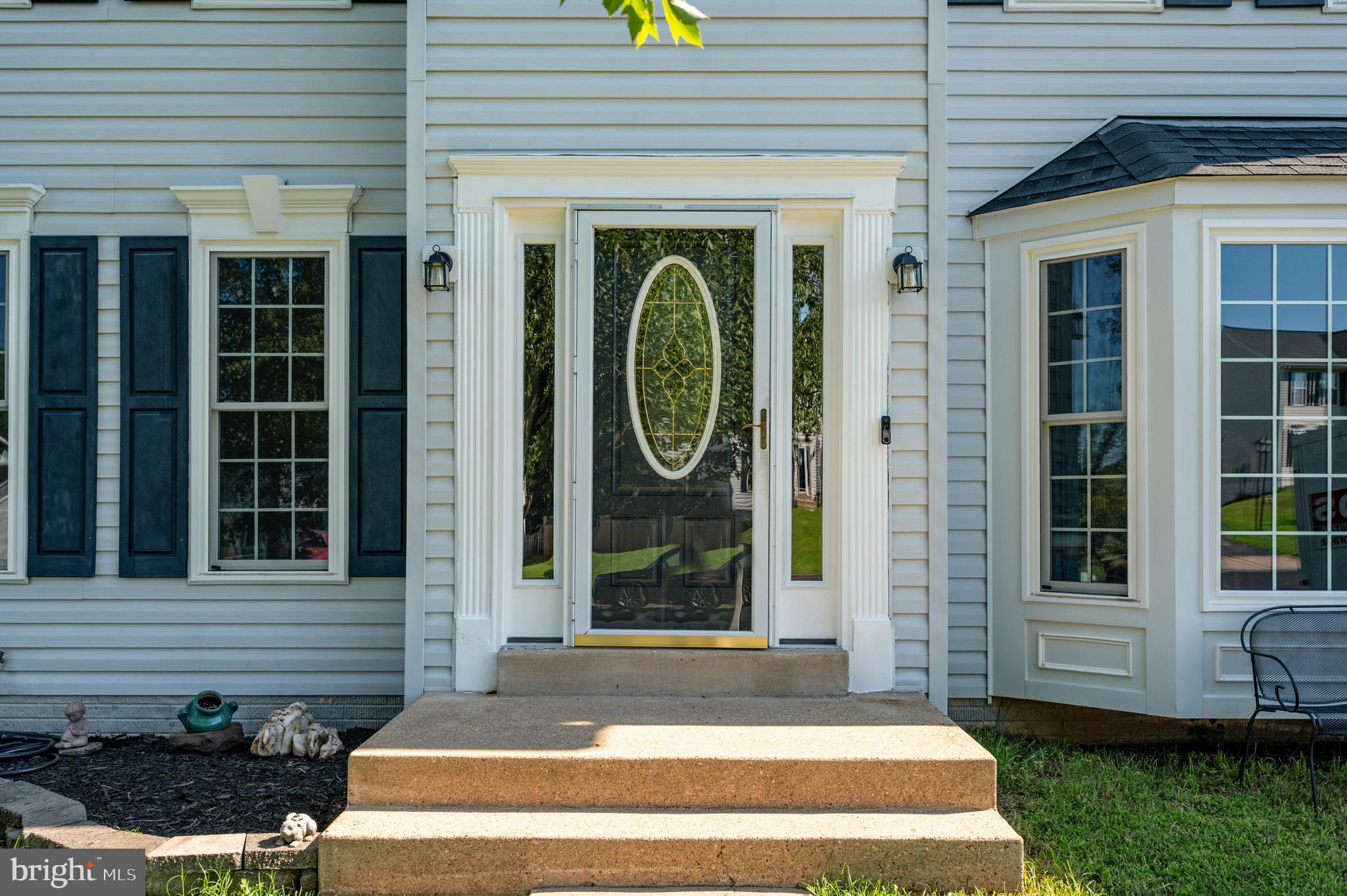10 GRACE COURT