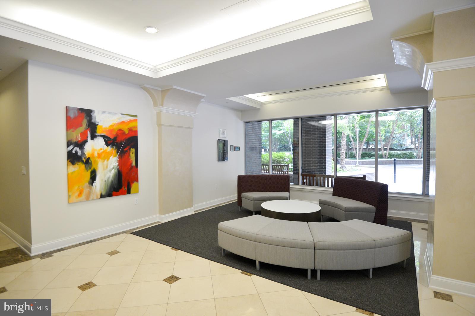 BYRON CONDOMINIUM - Residential