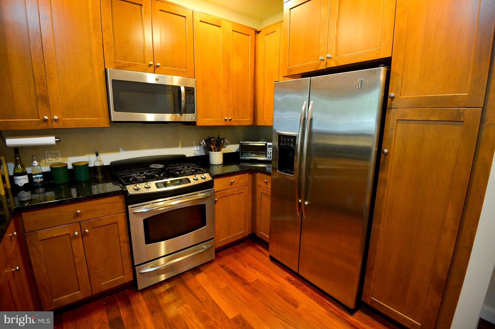 BYRON CONDOMINIUM - Residential