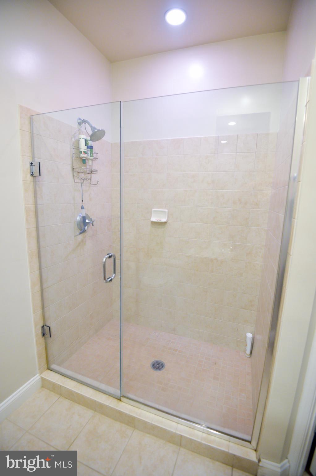 BYRON CONDOMINIUM - Residential