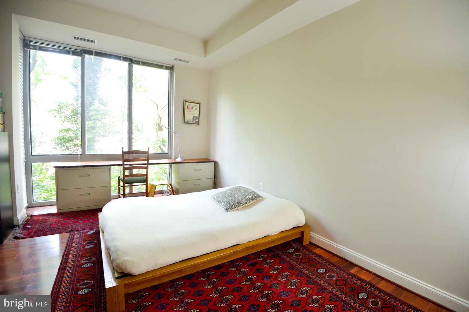 BYRON CONDOMINIUM - Residential