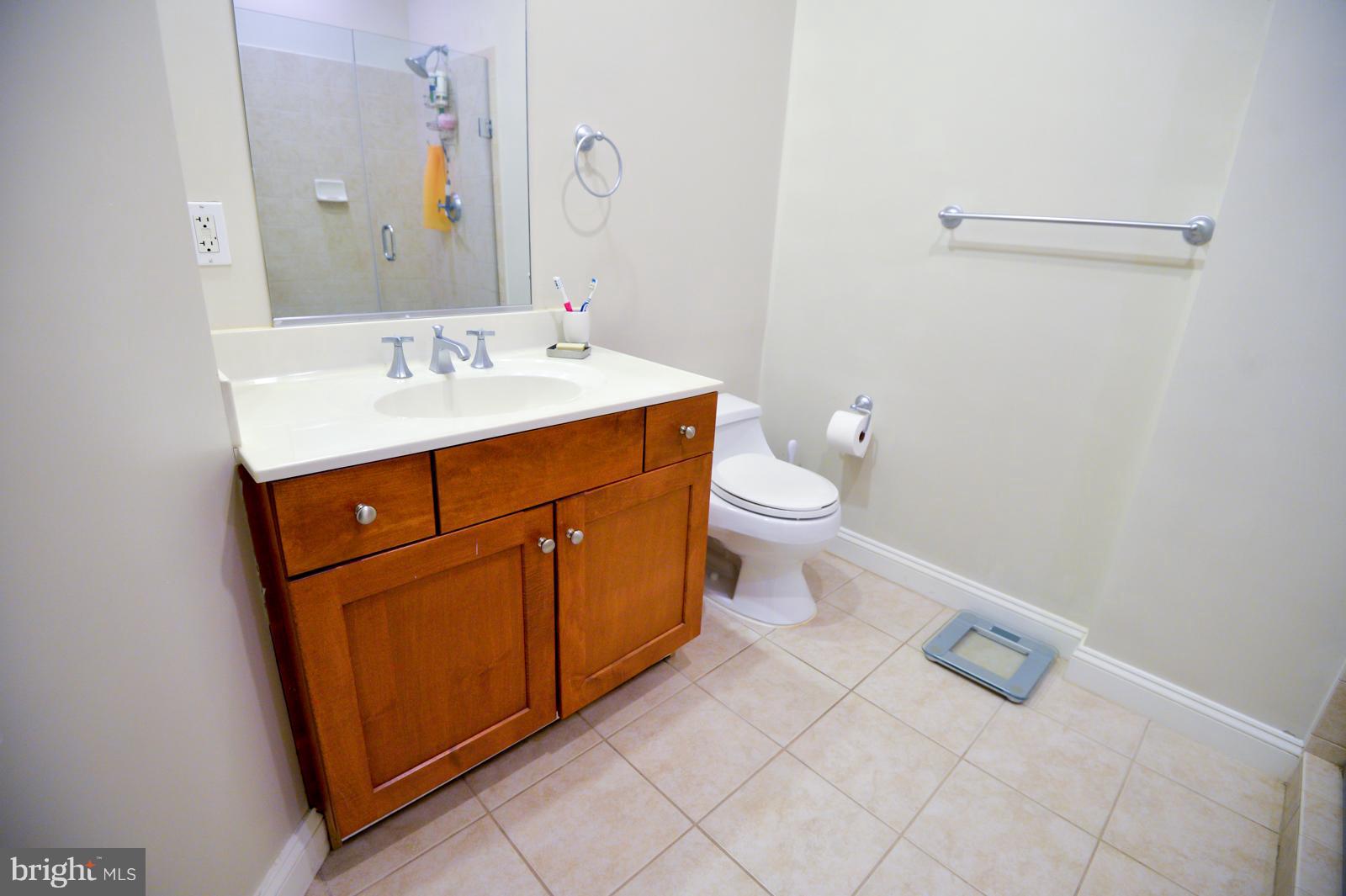 BYRON CONDOMINIUM - Residential