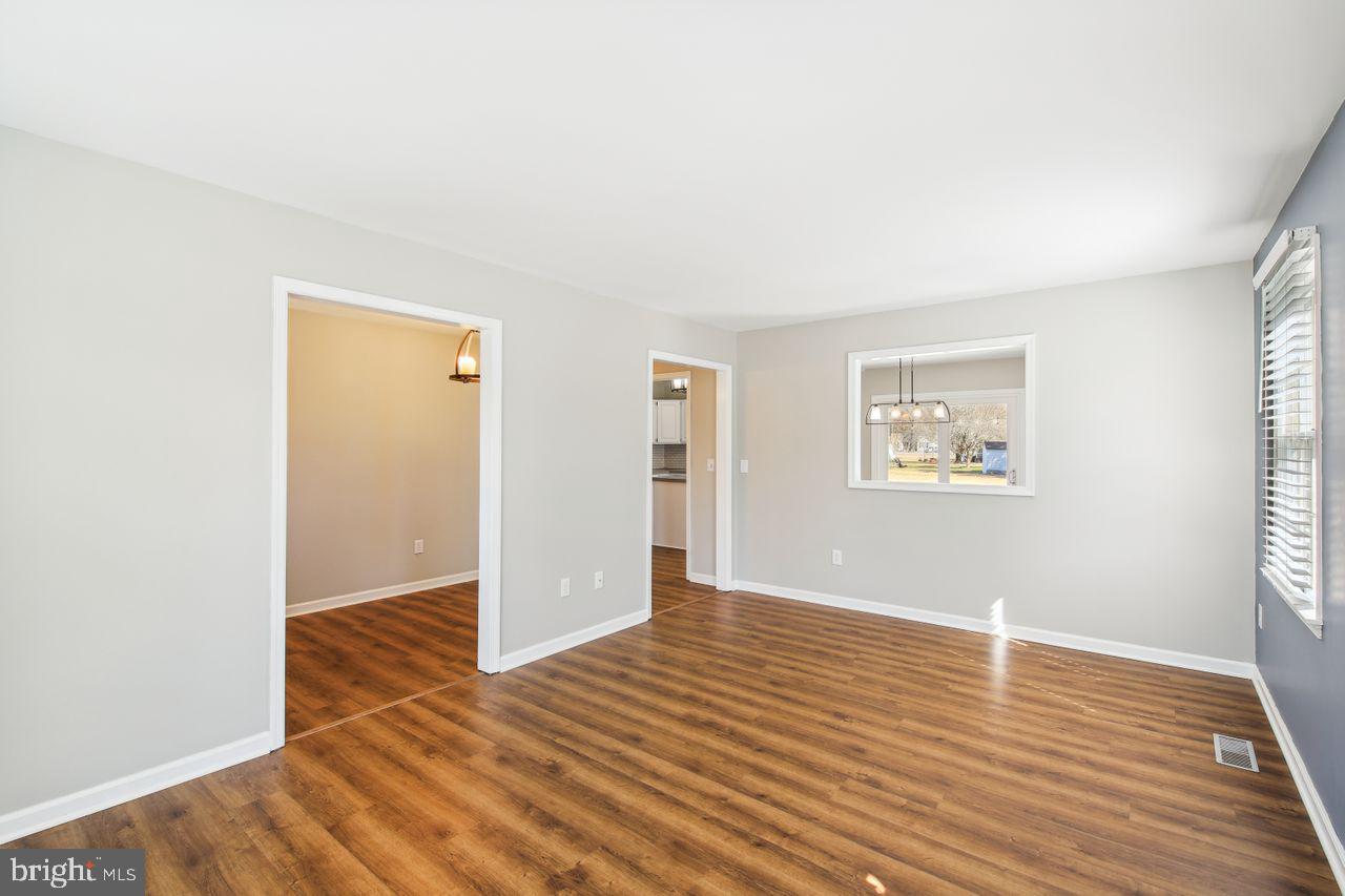 HUNTERS MILL - Residential