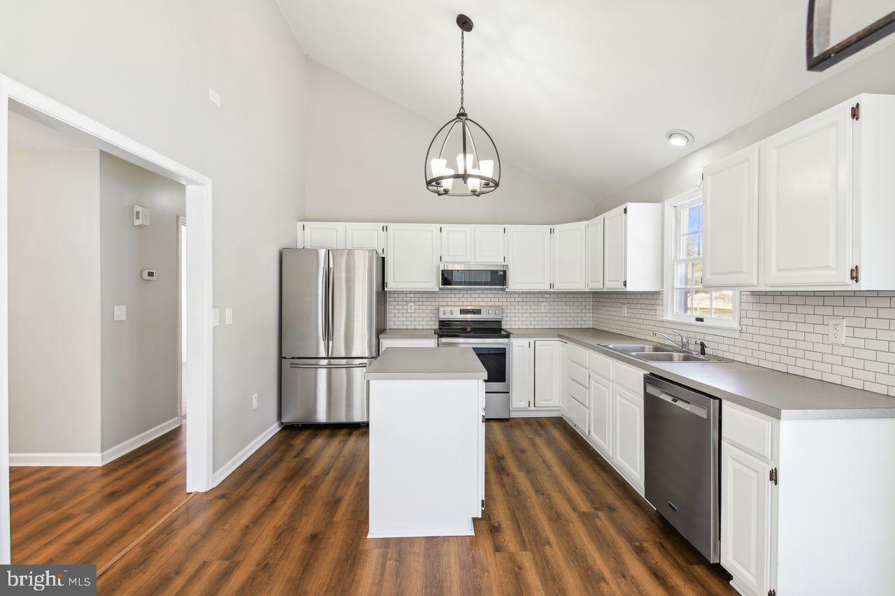 HUNTERS MILL - Residential