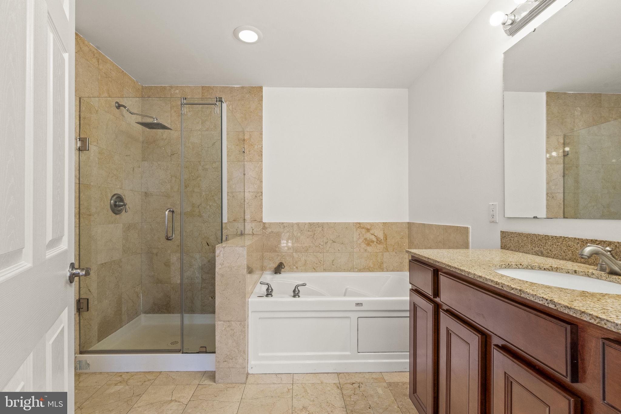 GRADUATE HOSPITAL - Residential