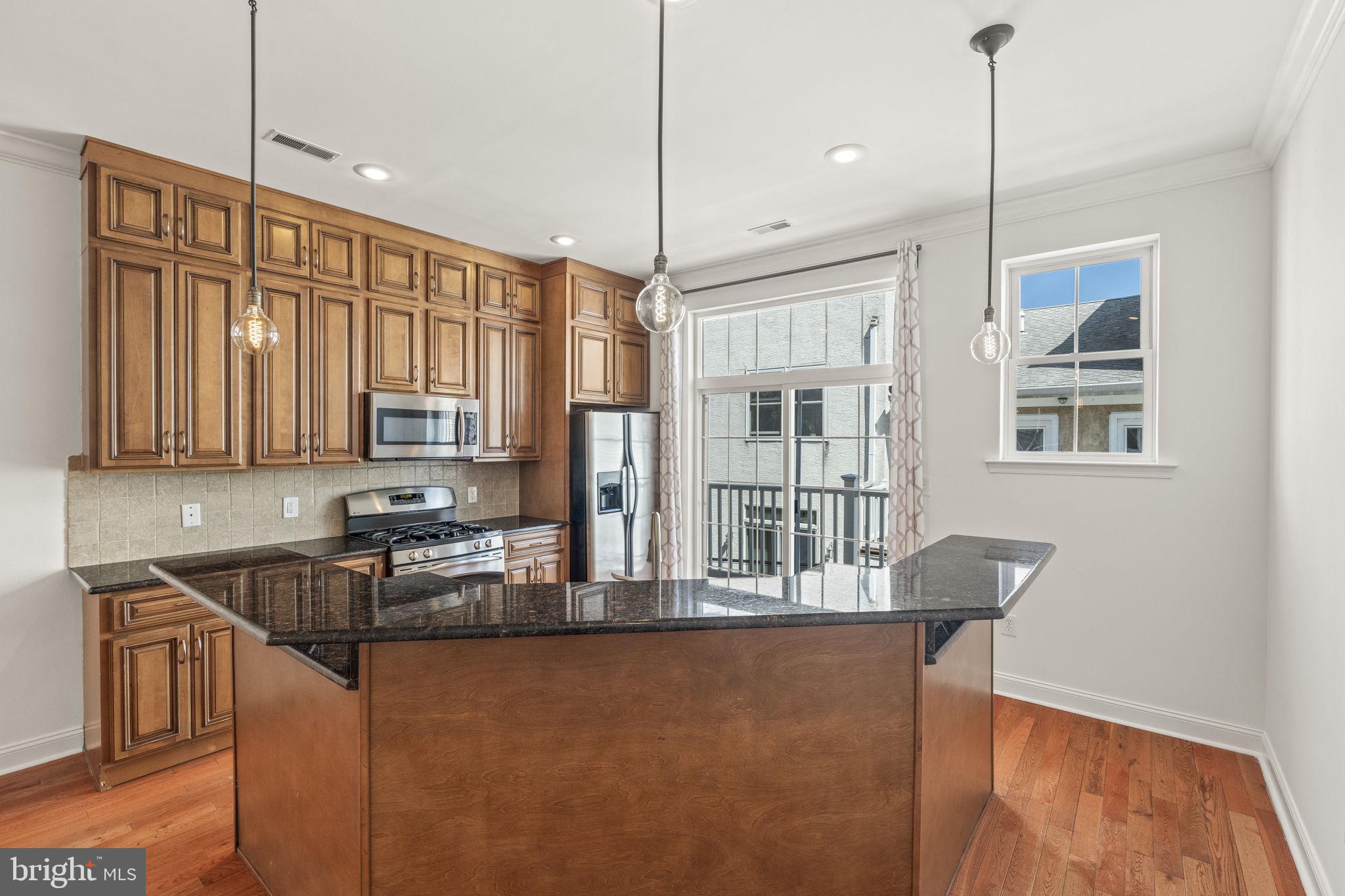 GRADUATE HOSPITAL - Residential