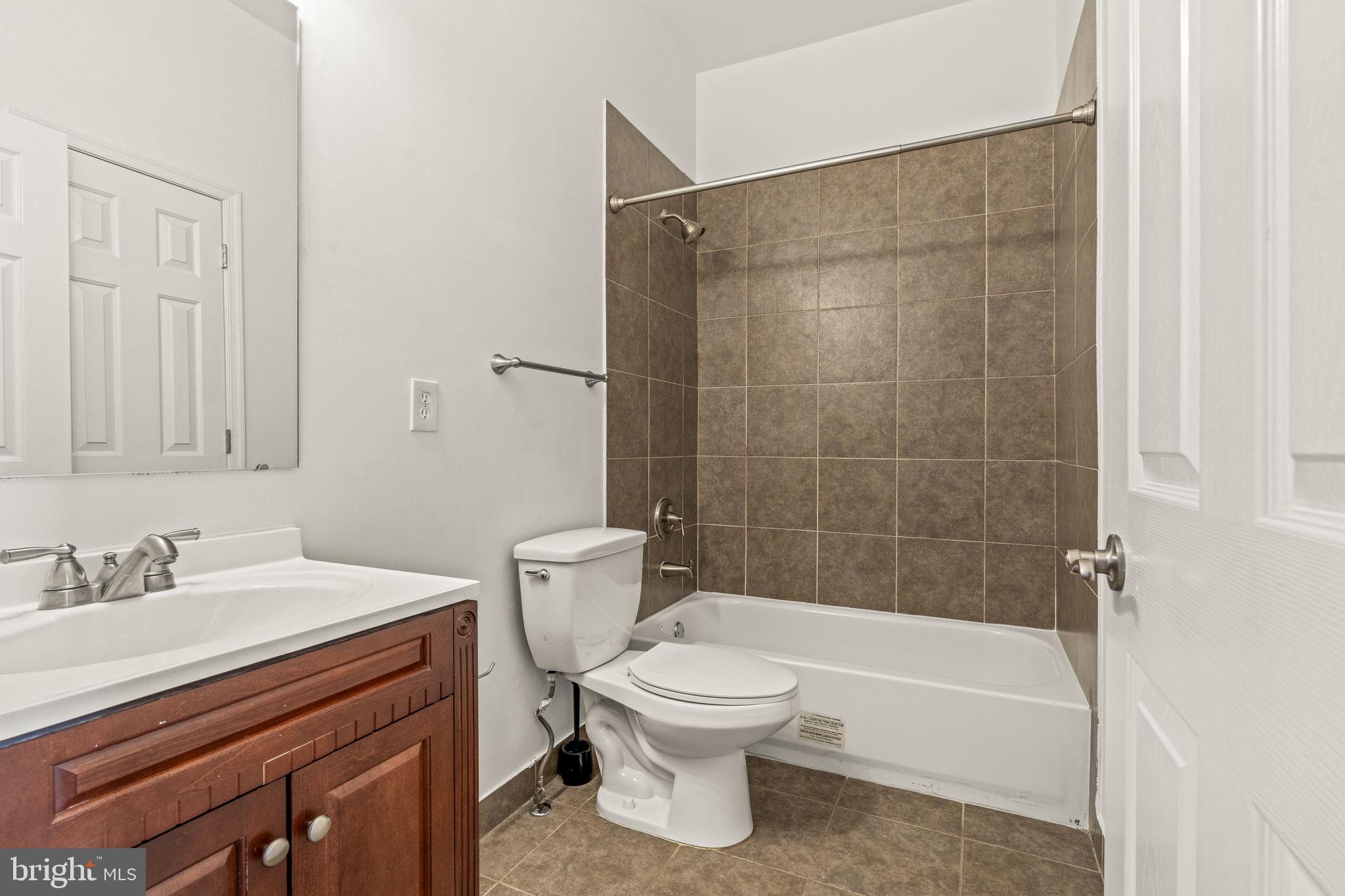 GRADUATE HOSPITAL - Residential