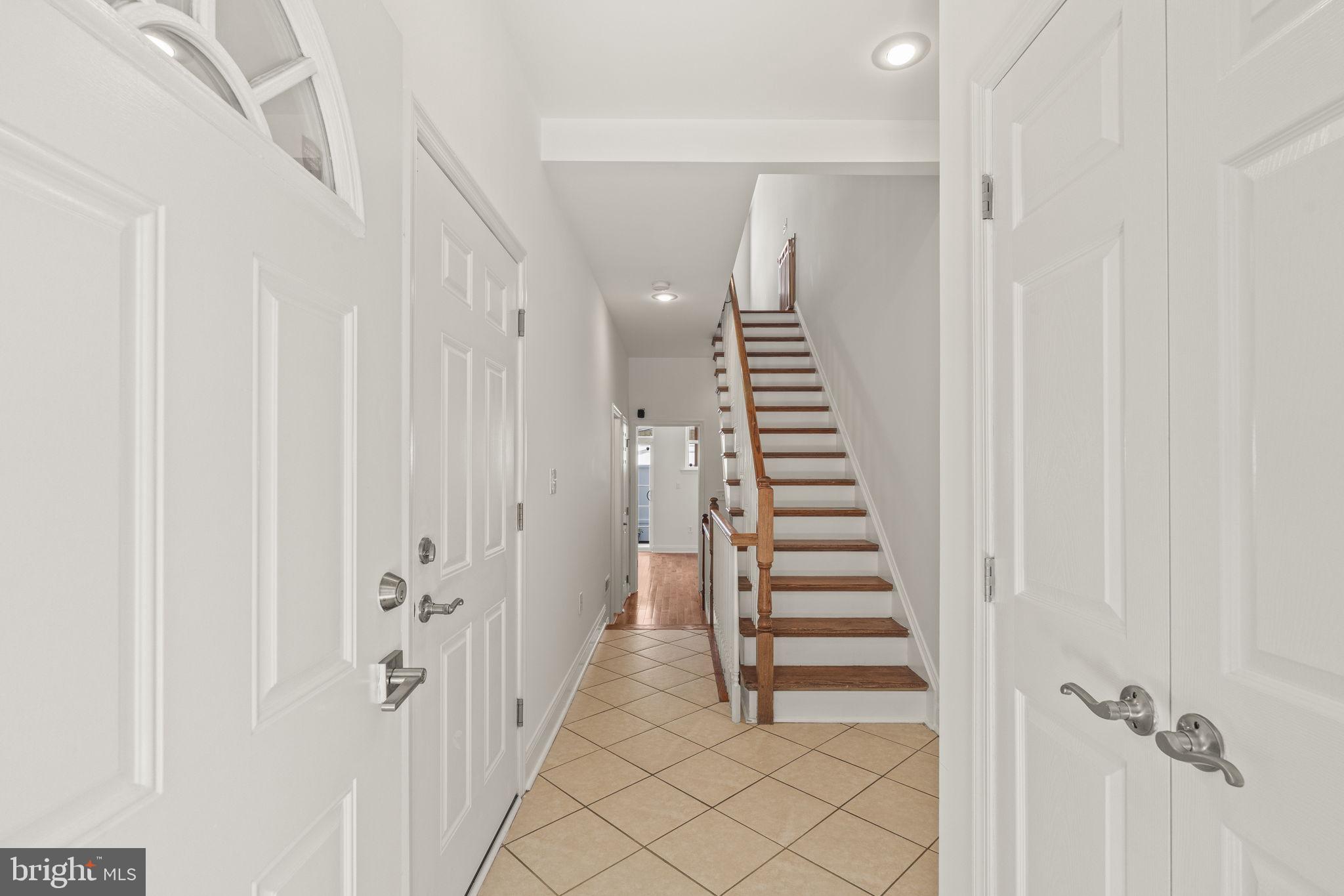 GRADUATE HOSPITAL - Residential