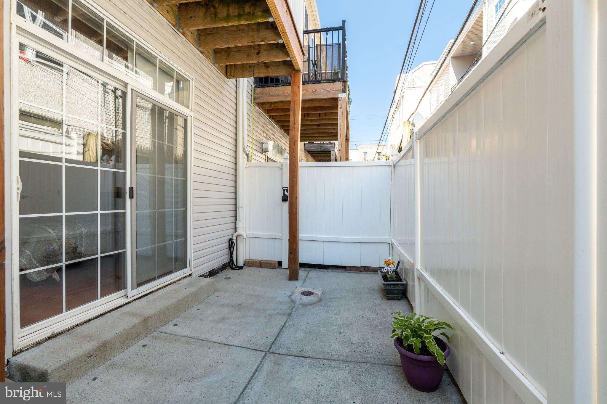 GRADUATE HOSPITAL - Residential