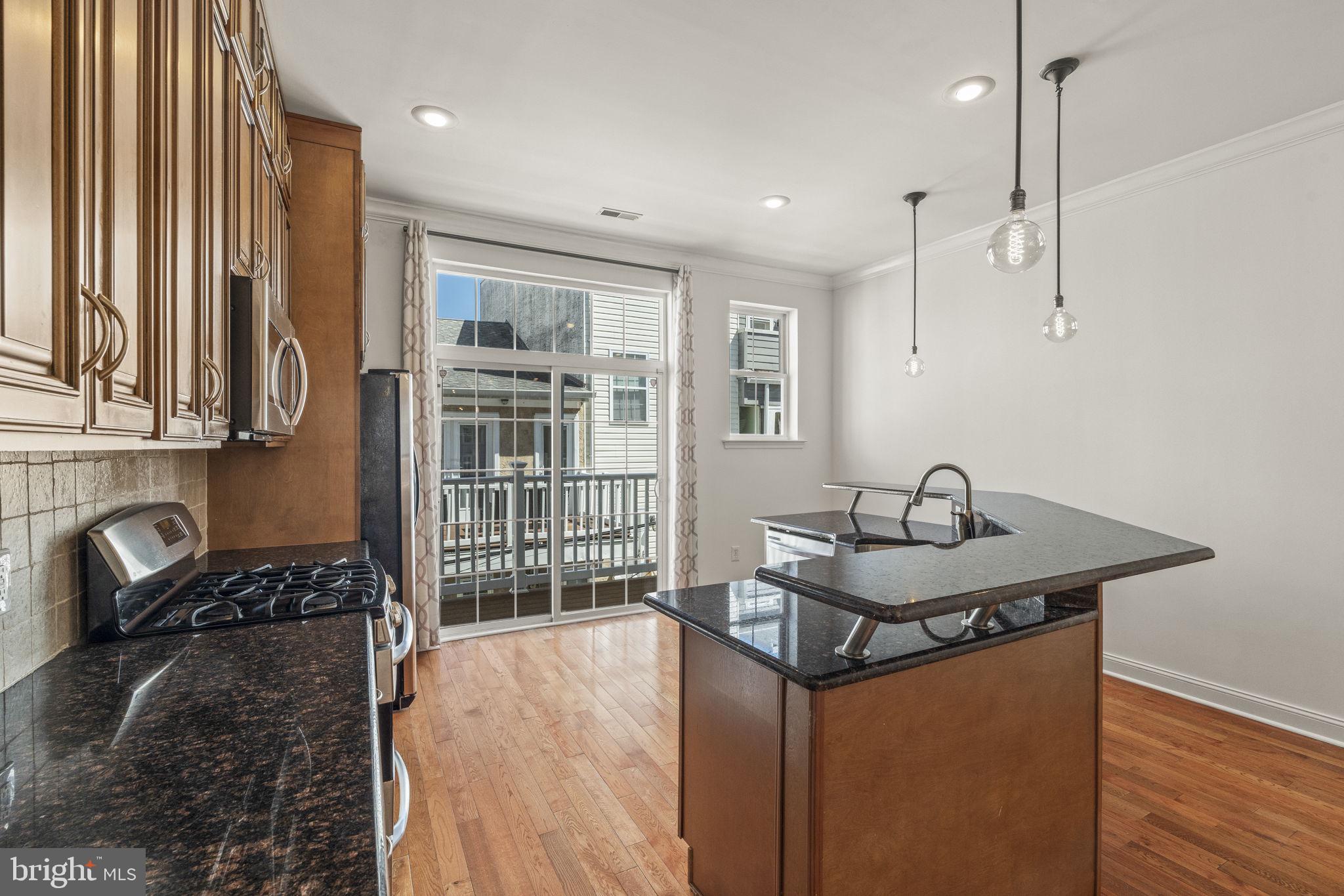 GRADUATE HOSPITAL - Residential