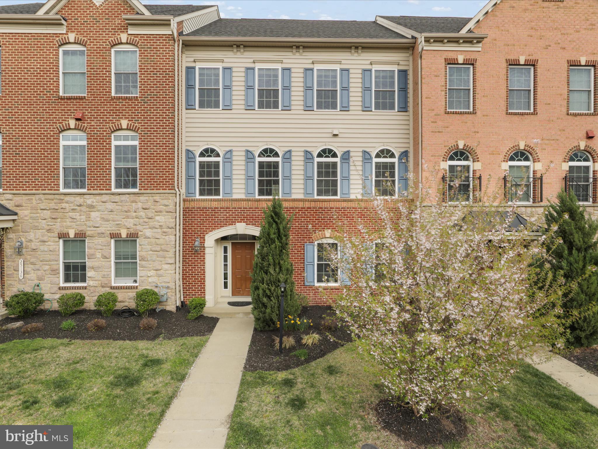 AVONLEA - Residential Lease