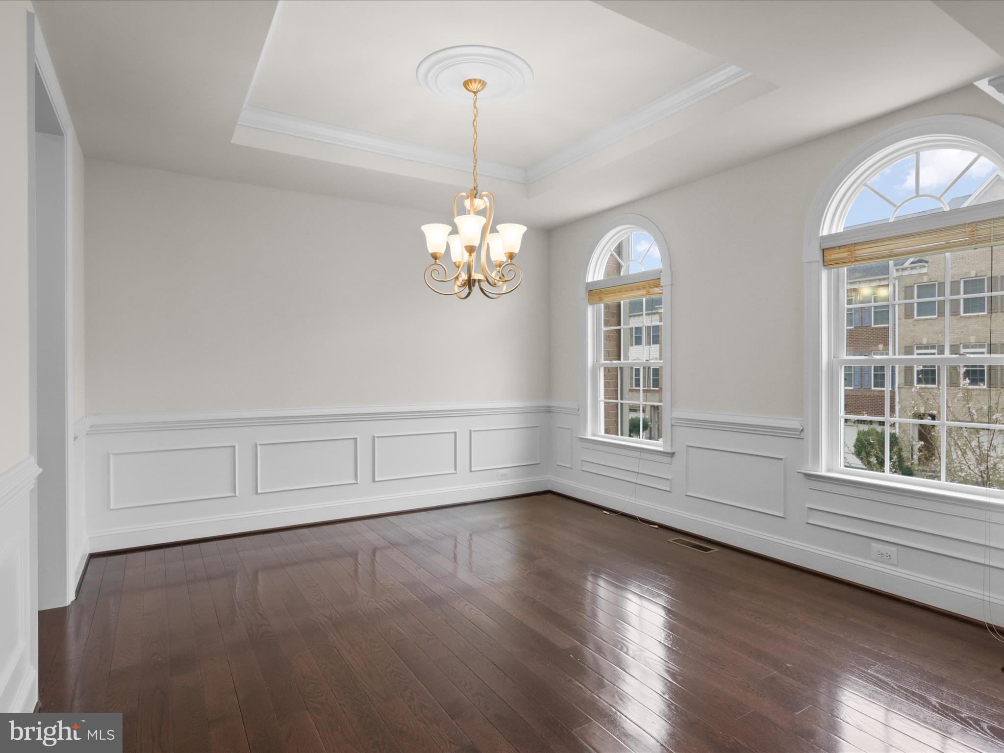 AVONLEA - Residential Lease