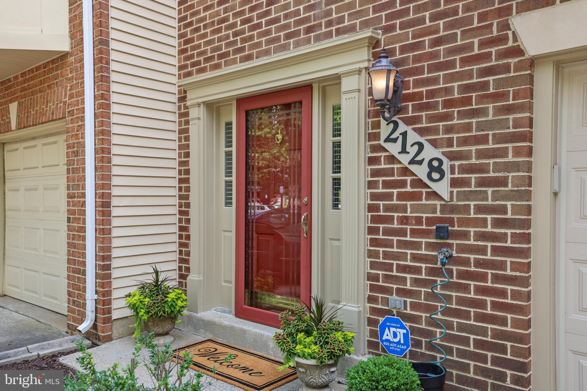 2128 ELM TREE LANE