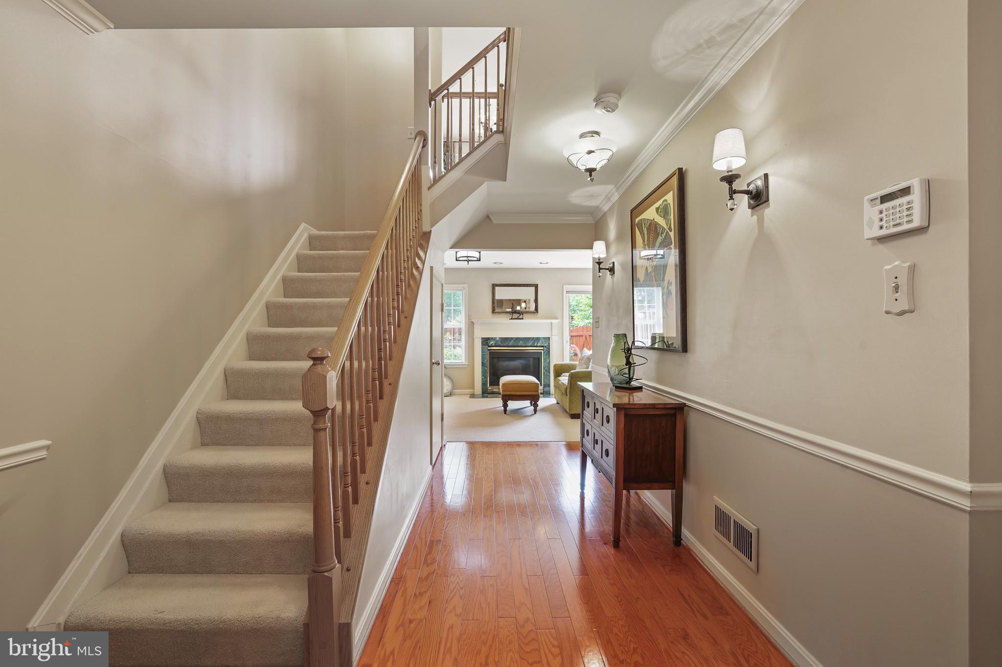 2128 ELM TREE LANE