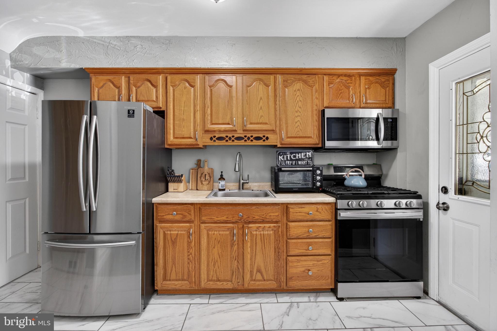 EASTWOOD - Residential