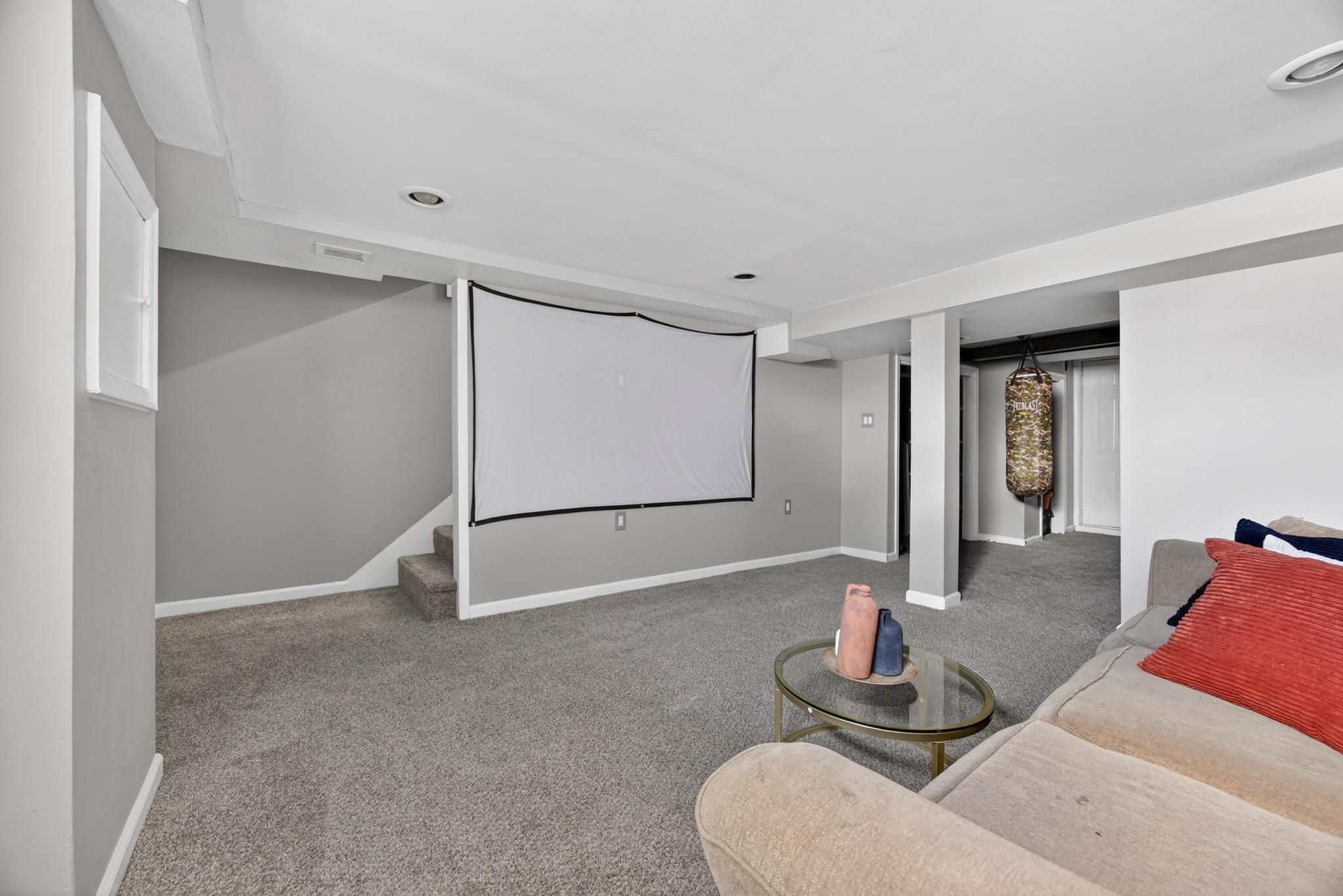 EASTWOOD - Residential