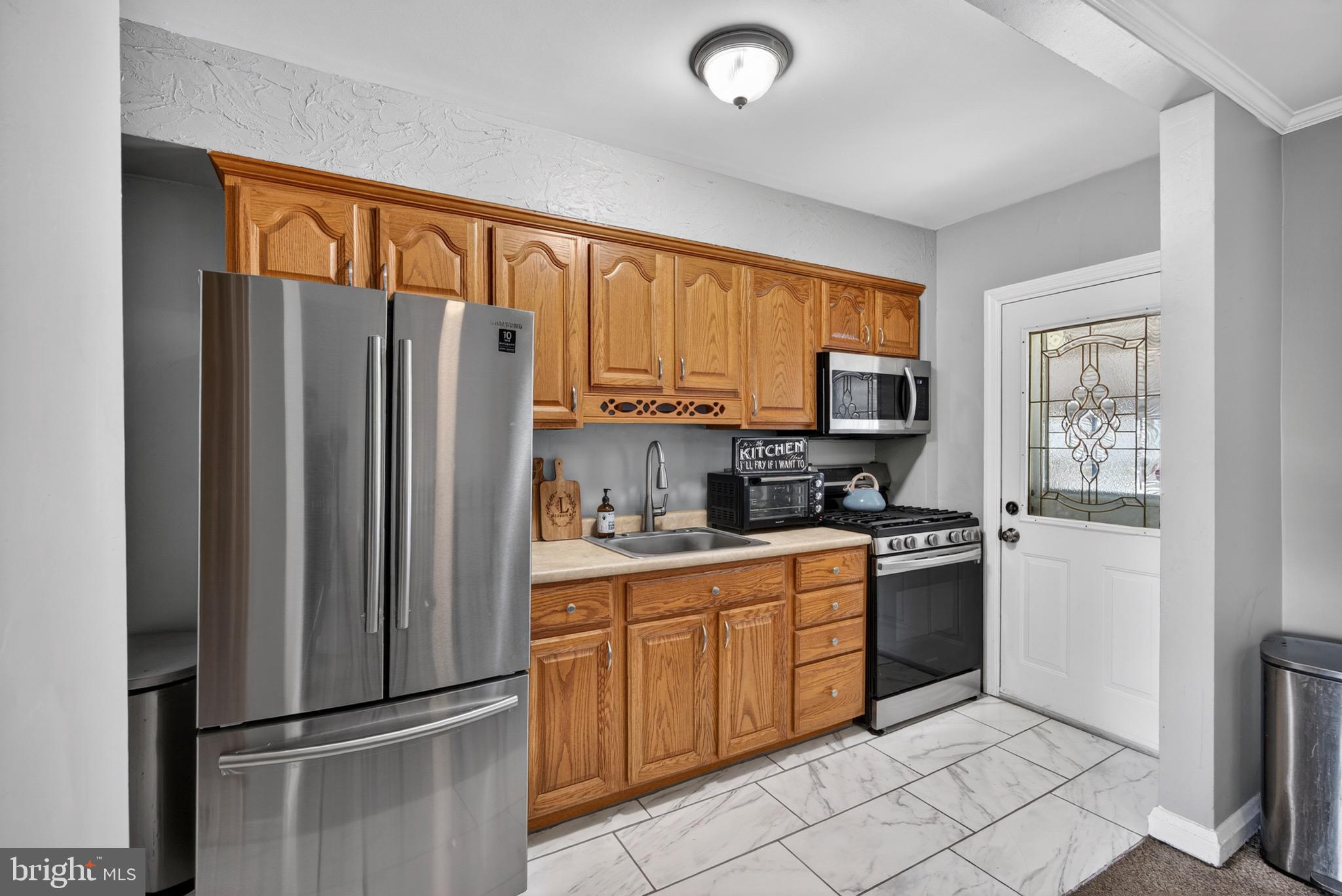 EASTWOOD - Residential