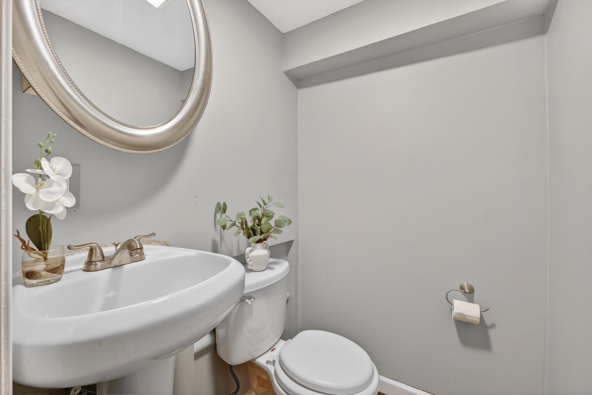 EASTWOOD - Residential
