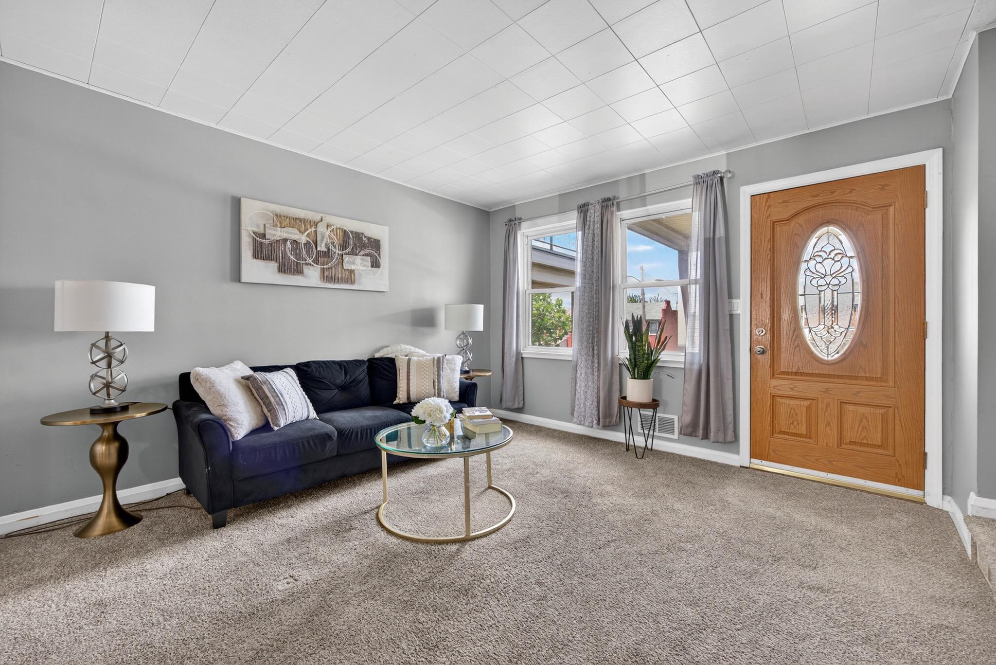 EASTWOOD - Residential