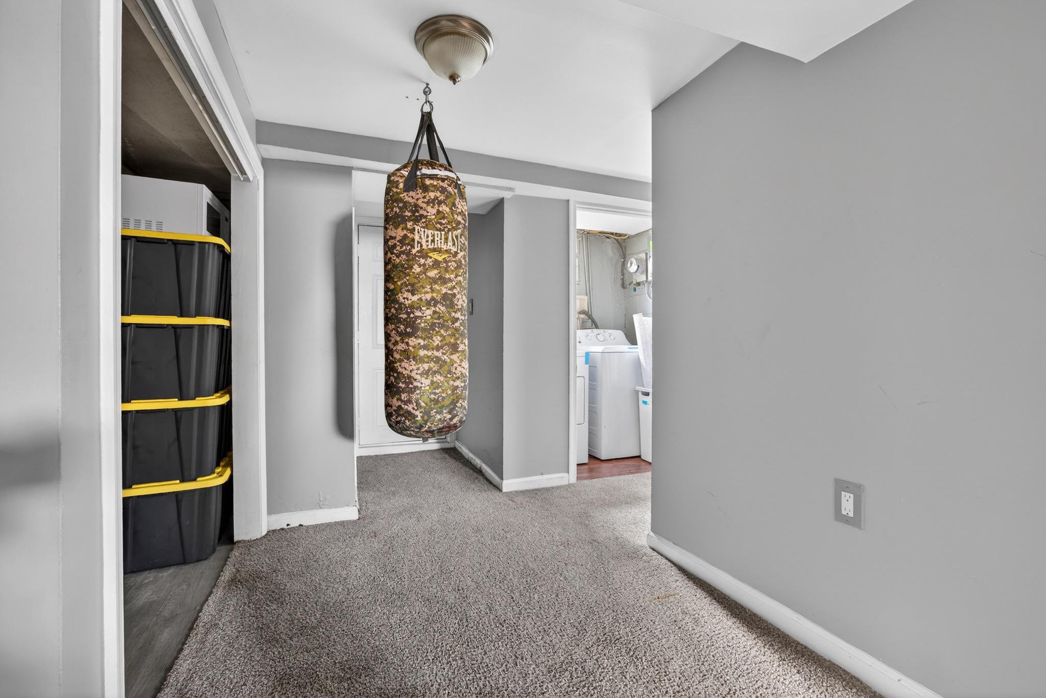 EASTWOOD - Residential