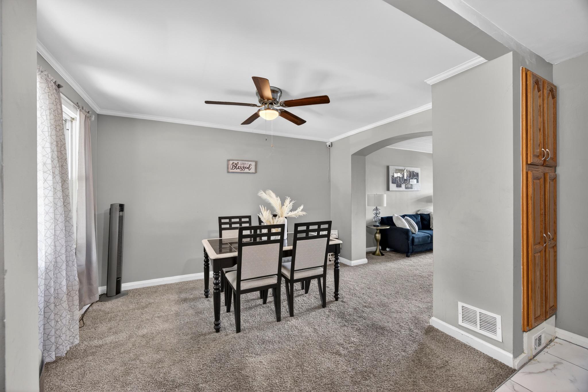 EASTWOOD - Residential