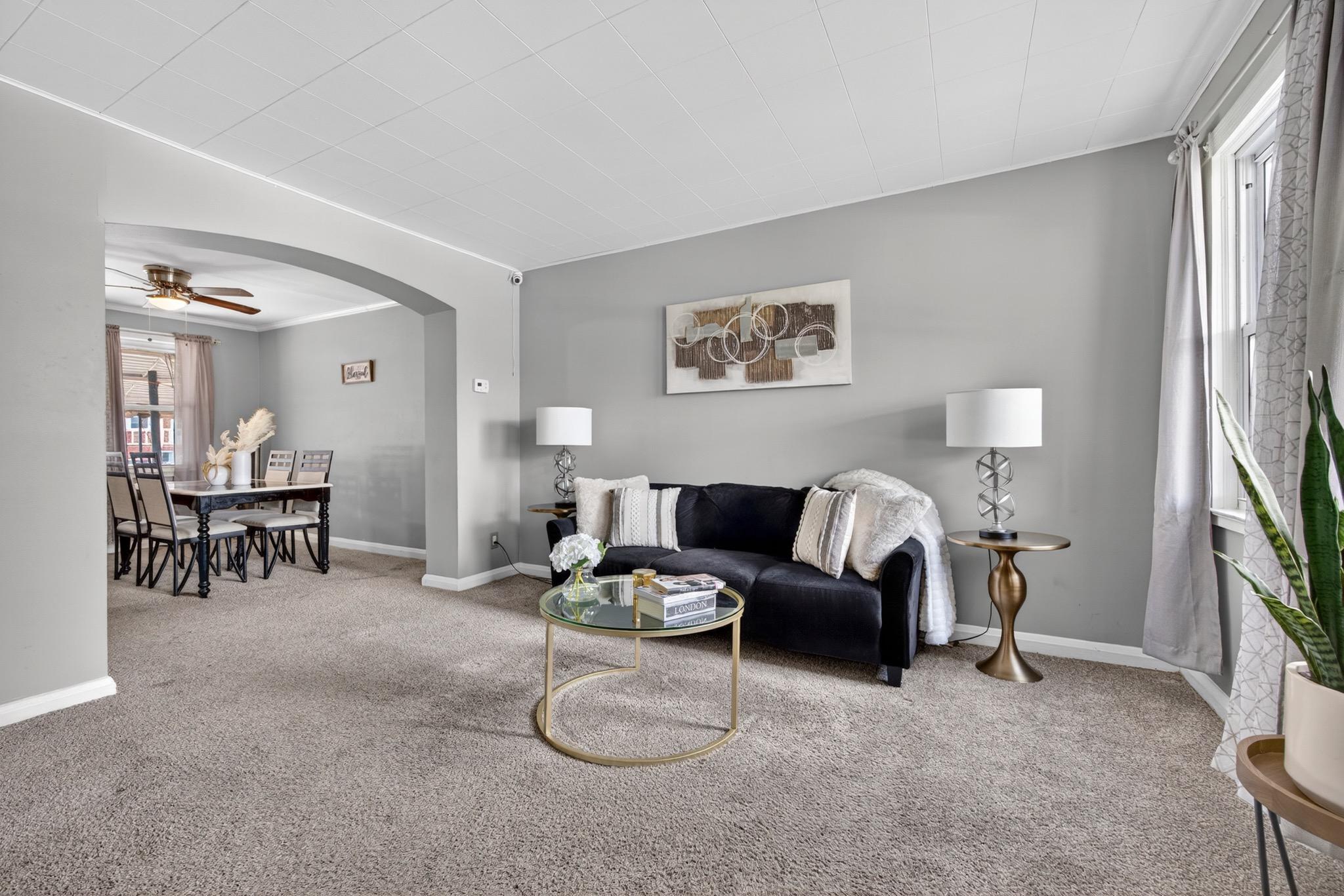 EASTWOOD - Residential