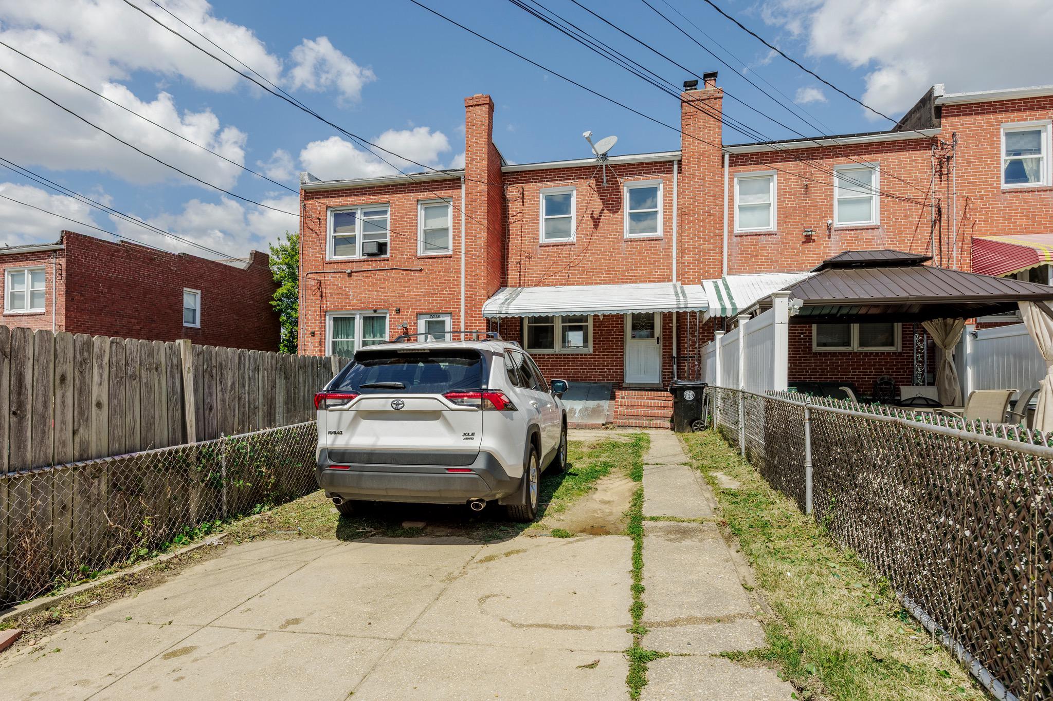 EASTWOOD - Residential