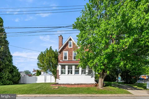 306-308 Ridley Avenue, Folsom, PA MLS: PADE2090244