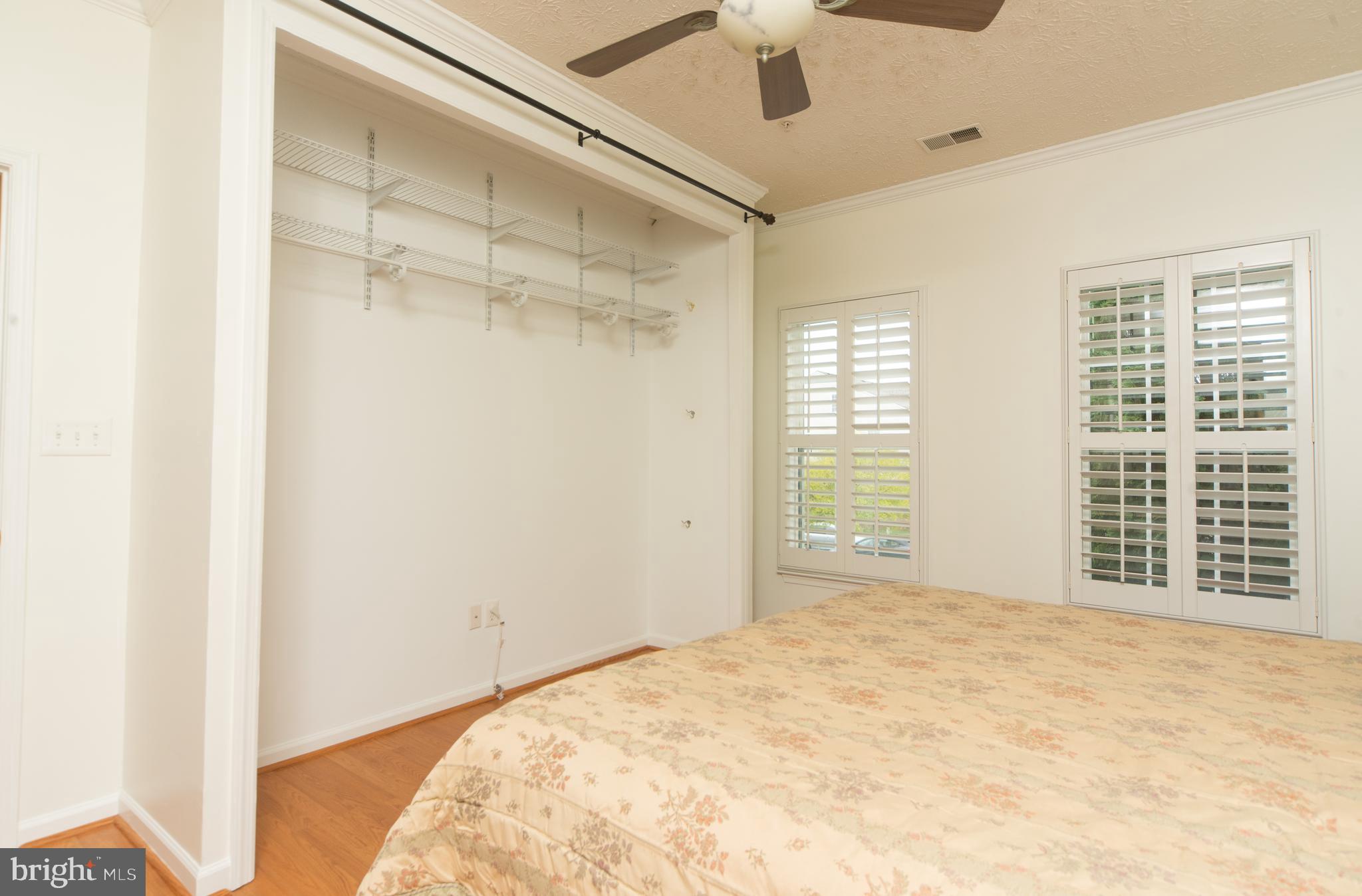 PINEY ORCHARD - Residential