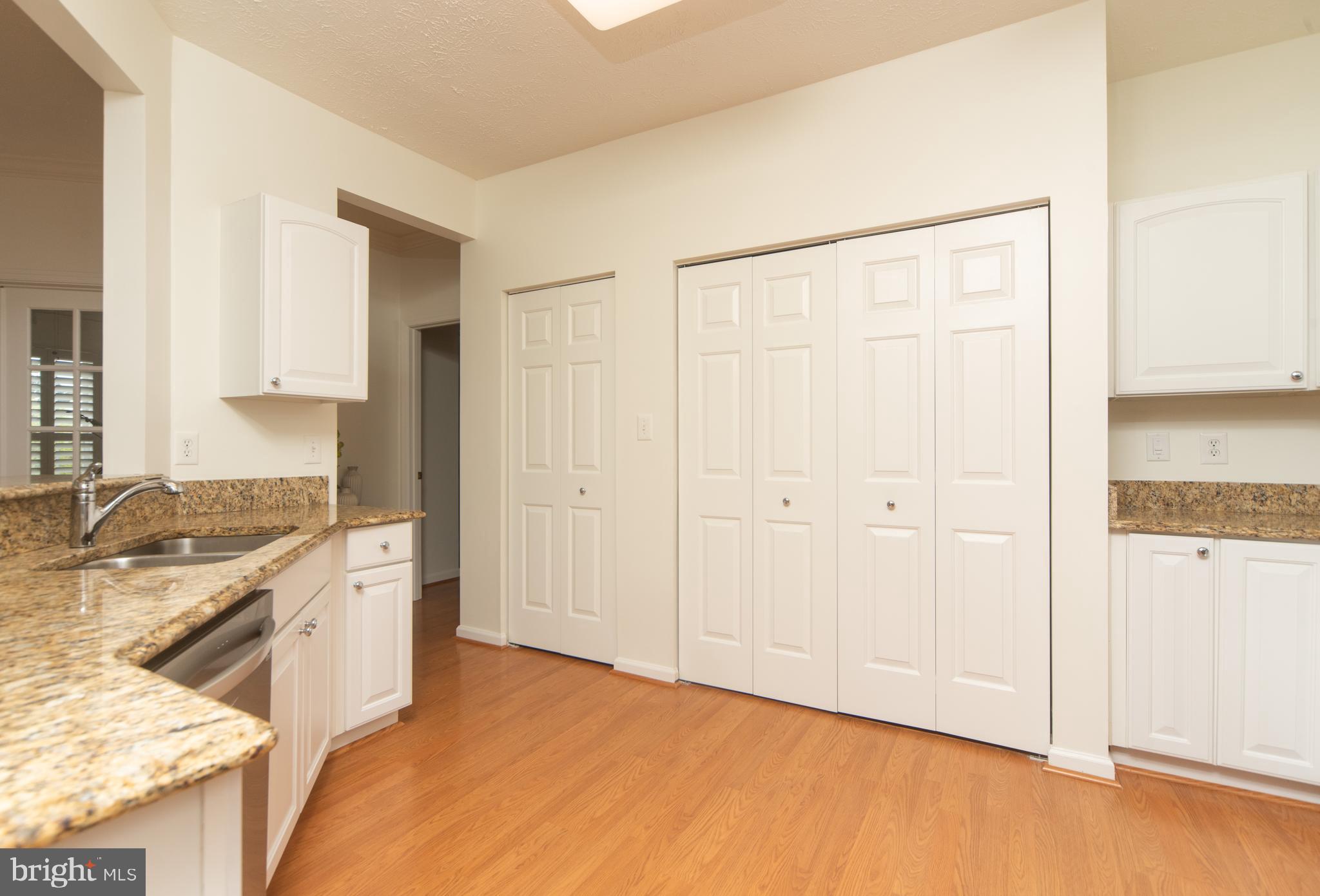 PINEY ORCHARD - Residential