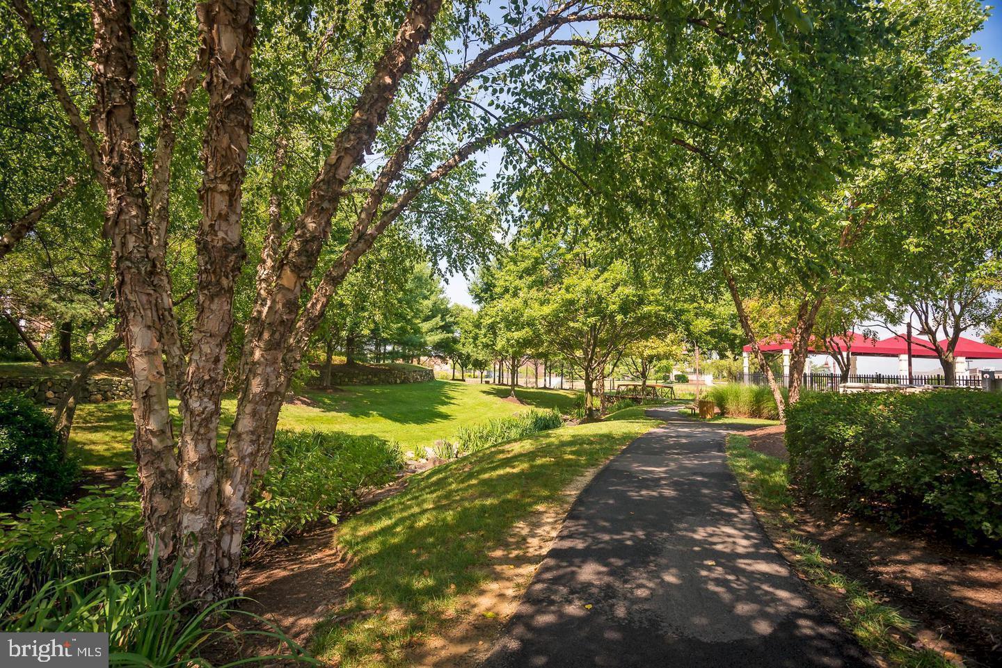 PINEY ORCHARD - Residential