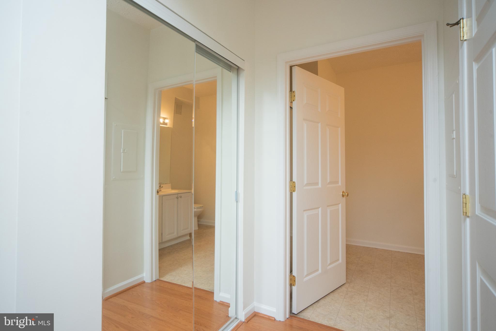 PINEY ORCHARD - Residential