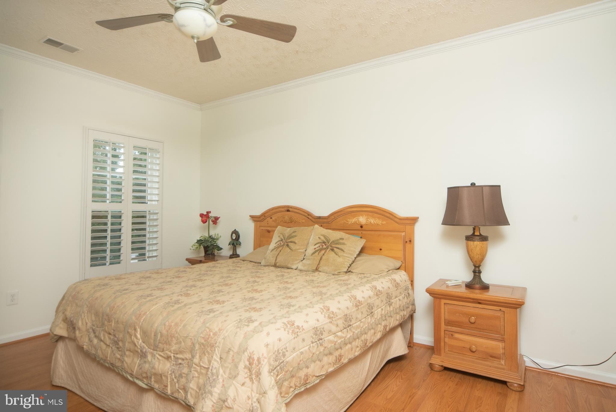 PINEY ORCHARD - Residential