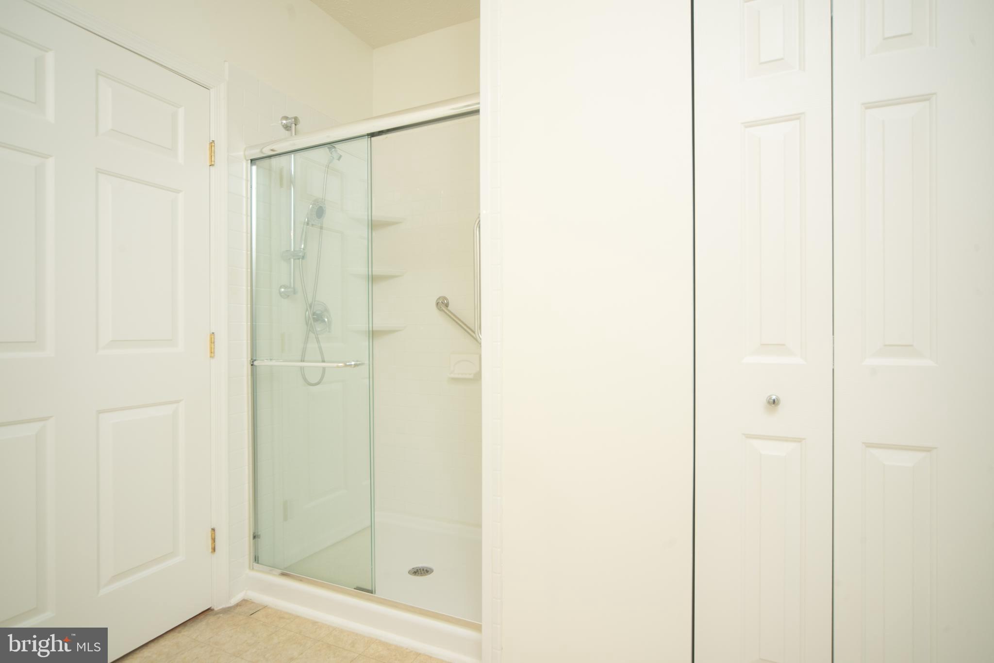 PINEY ORCHARD - Residential