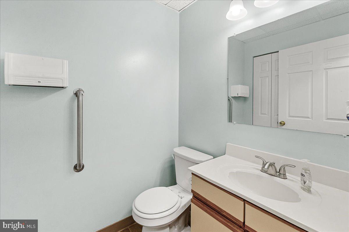 3444 ELLICOTT CENTER DRIVE 101