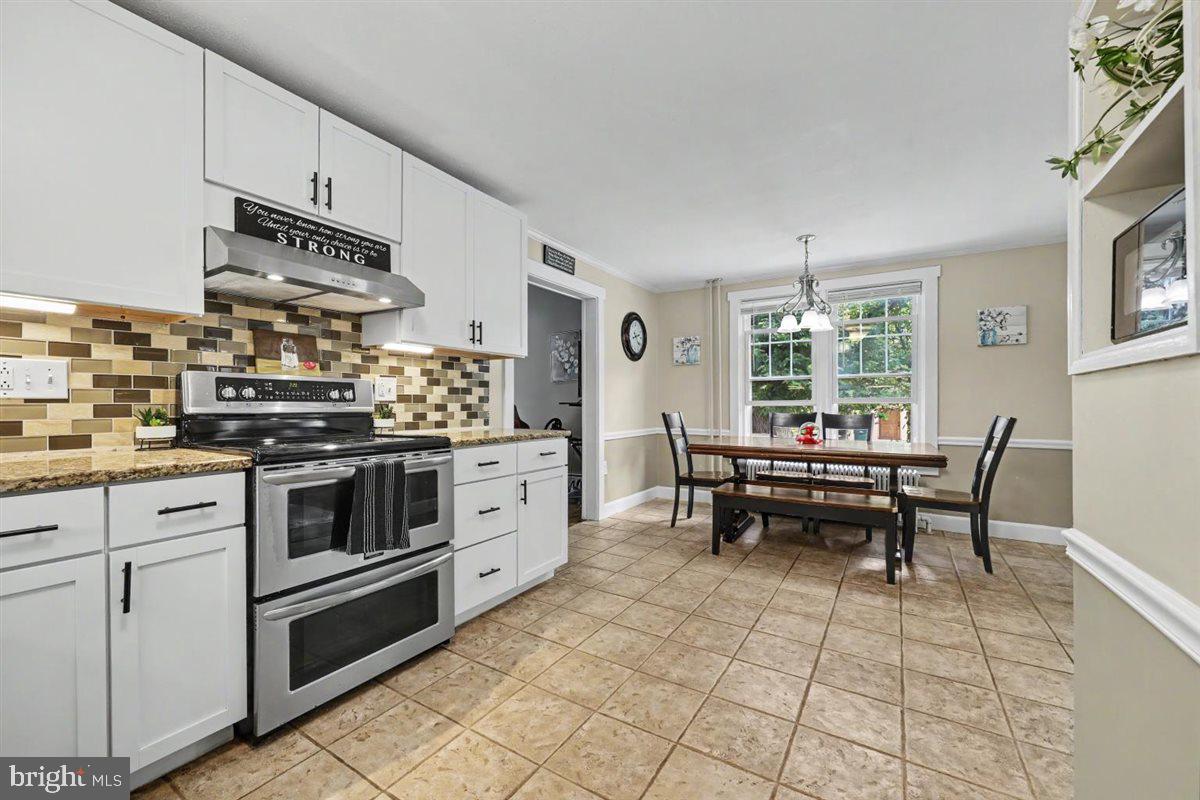 6 PERKIOMEN AVENUE