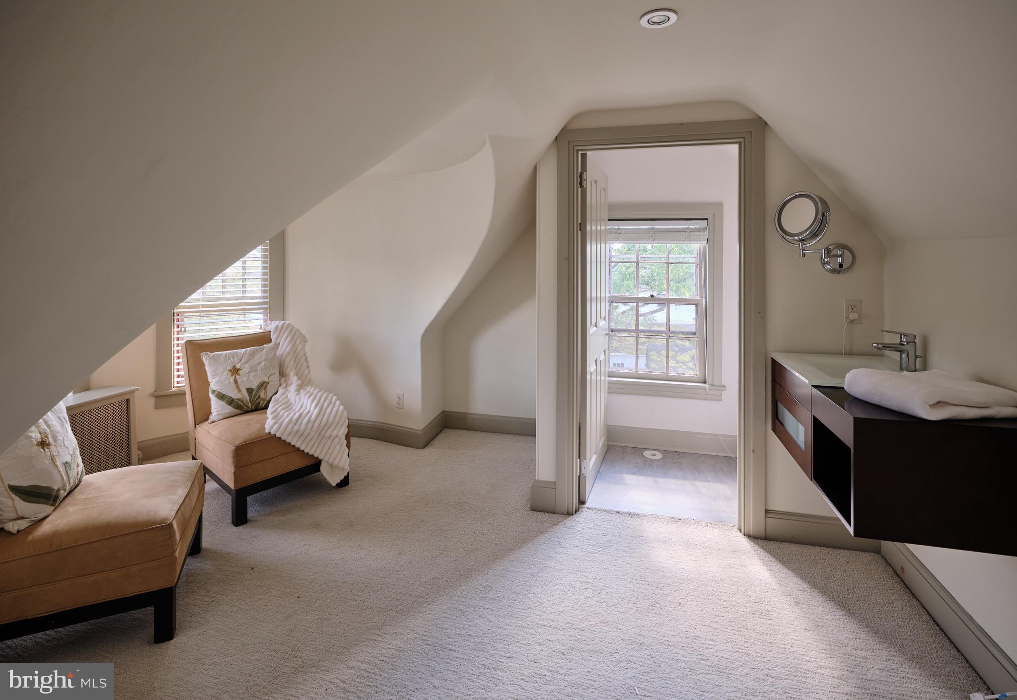 DOYLESTOWN BORO - Residential