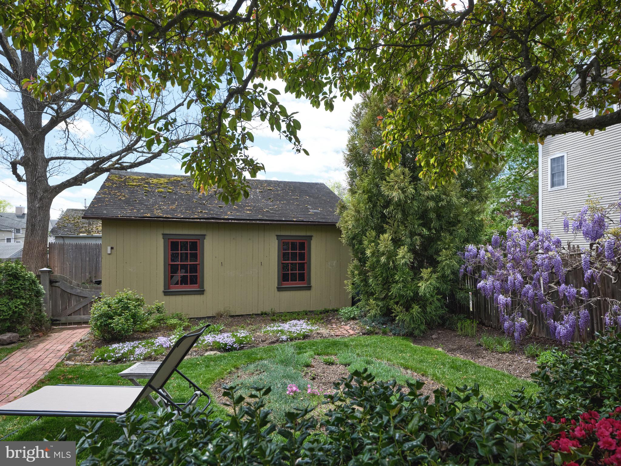 DOYLESTOWN BORO - Residential