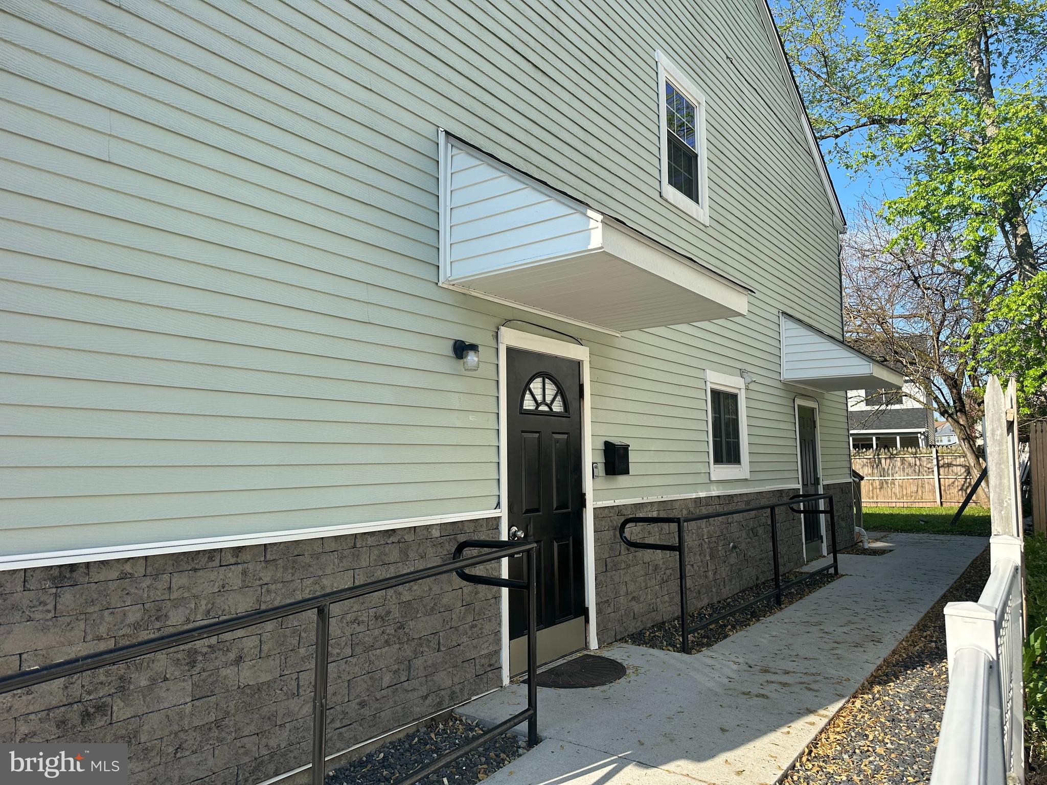 CEDAR GROVE ESTS - Residential