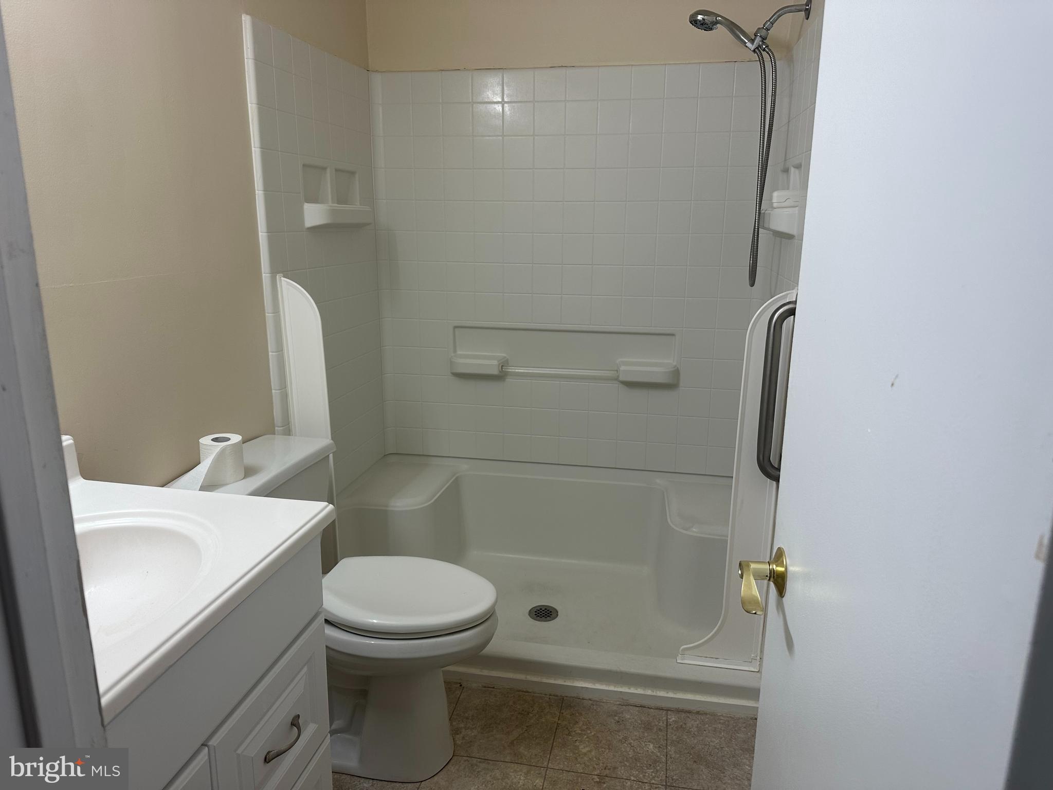 CEDAR GROVE ESTS - Residential