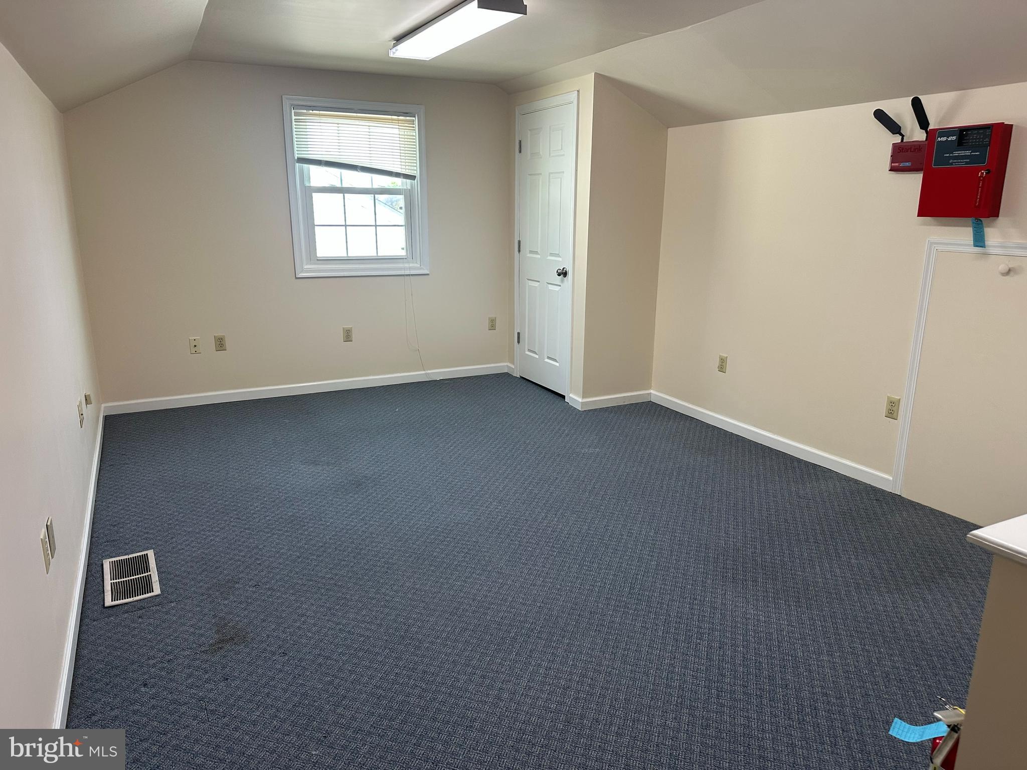 CEDAR GROVE ESTS - Residential